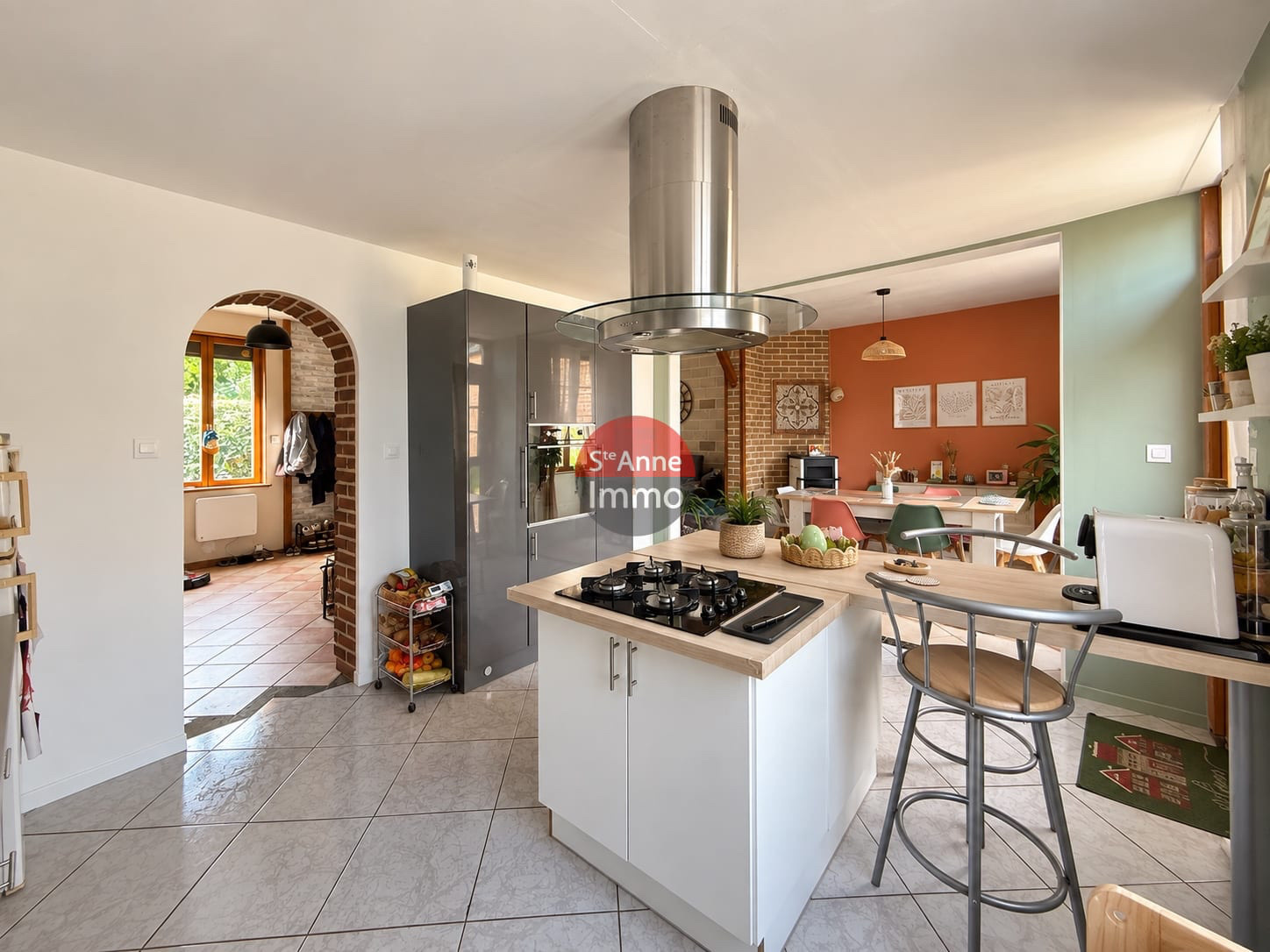 Immo80 – L'immobilier à Amiens et dans la Somme-CHAMPIEN – 96m2 – 3 CHAMBRES – 1 BUREAU – GARAGES – JARDIN – TERRASSE – CAVE