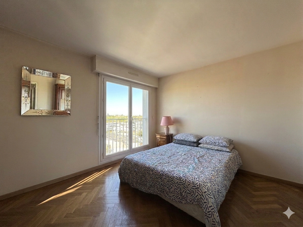 Immo80 – L'immobilier à Amiens et dans la Somme-AMIENS – QUARTIER LA HOTOIE – APPARTEMENT T4 – DERNIER ETAGE – PLACE DE PARKING – 1 ASCENSEUR