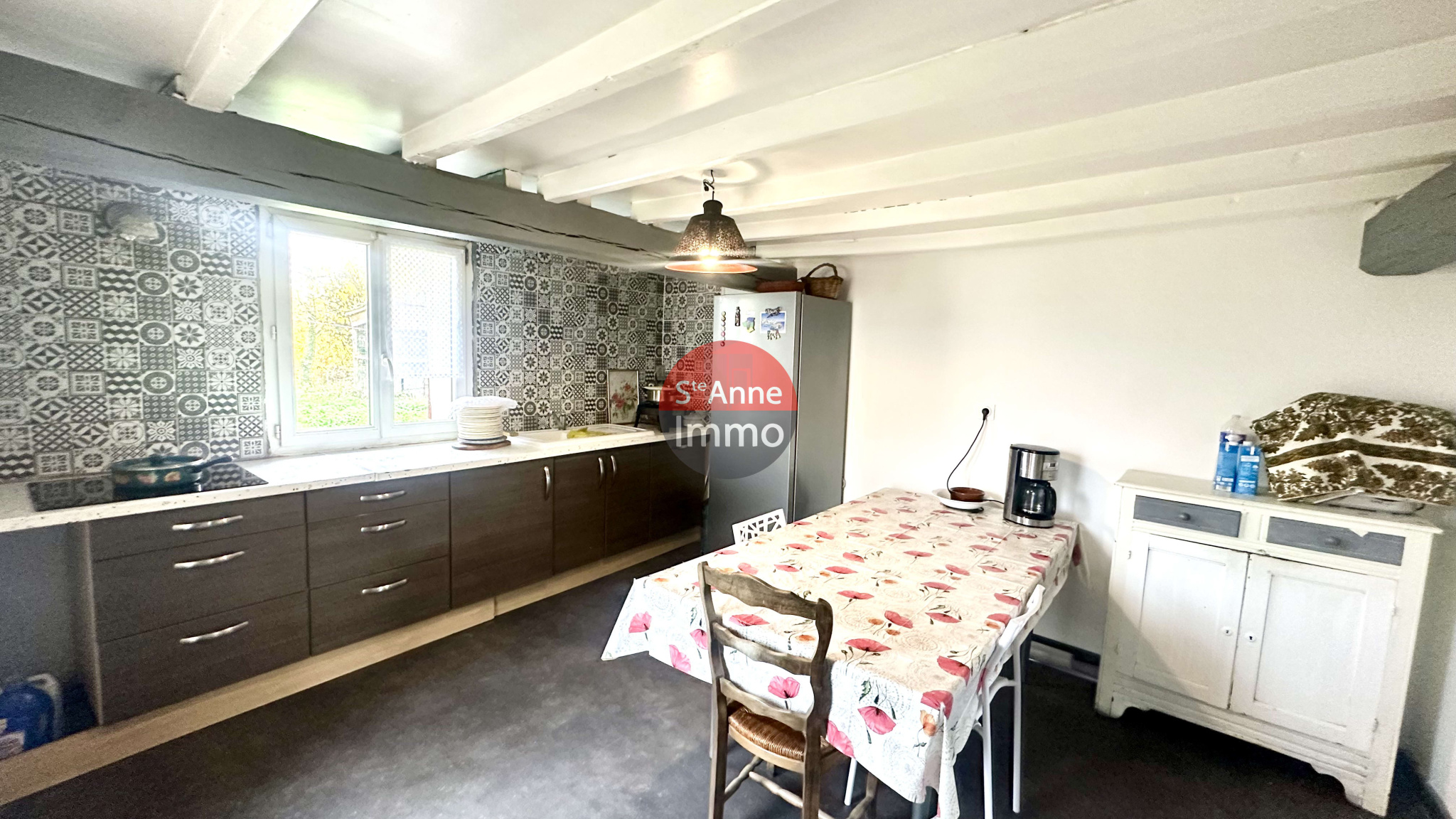 Immo80 – L'immobilier à Amiens et dans la Somme-ESQUENNOY – MAISON – 5 CHAMBRES – JARDIN – DEPENDANCES – CAVE