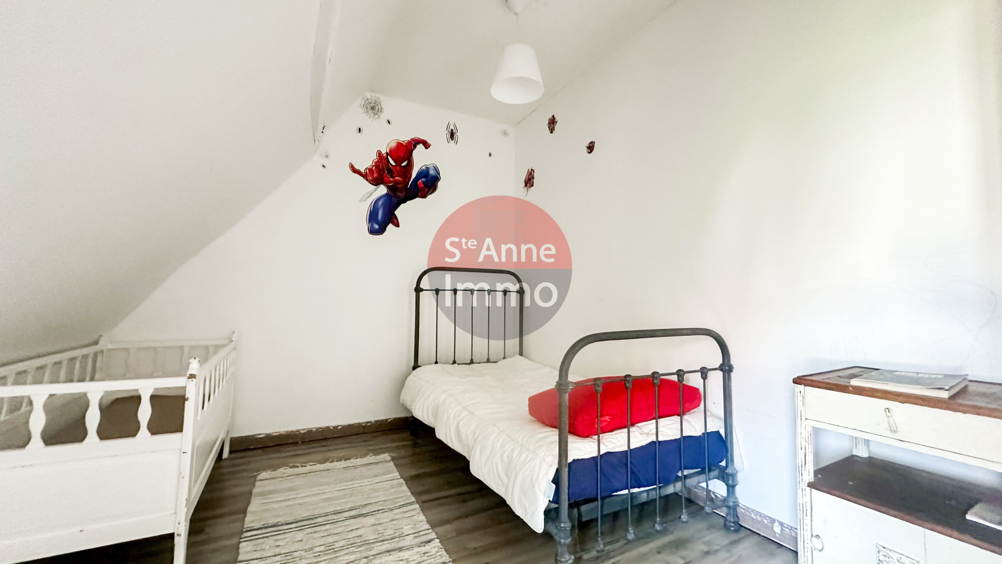 Immo80 – L'immobilier à Amiens et dans la Somme-ESQUENNOY – MAISON – 5 CHAMBRES – JARDIN – DEPENDANCES – CAVE
