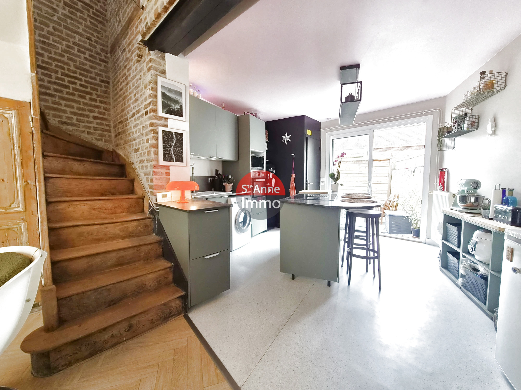 Immo80 – L'immobilier à Amiens et dans la Somme-AMIENS – SAINT ACHEUL / LA NEUVILLE – AMIENOISE DE CHARME DE 70 M2 AVEC COUR