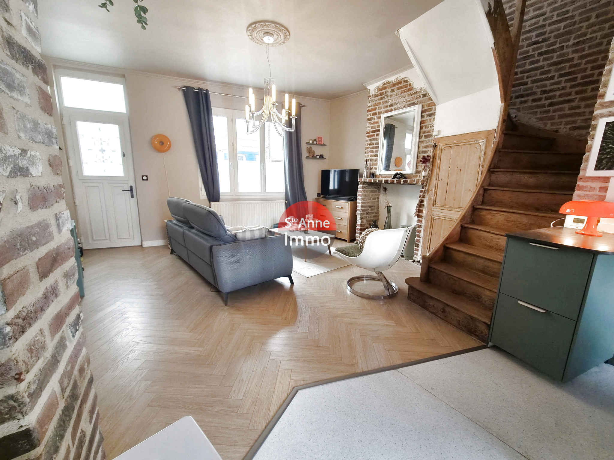 Immo80 – L'immobilier à Amiens et dans la Somme-AMIENS – SAINT ACHEUL / LA NEUVILLE – AMIENOISE DE CHARME DE 70 M2 AVEC COUR