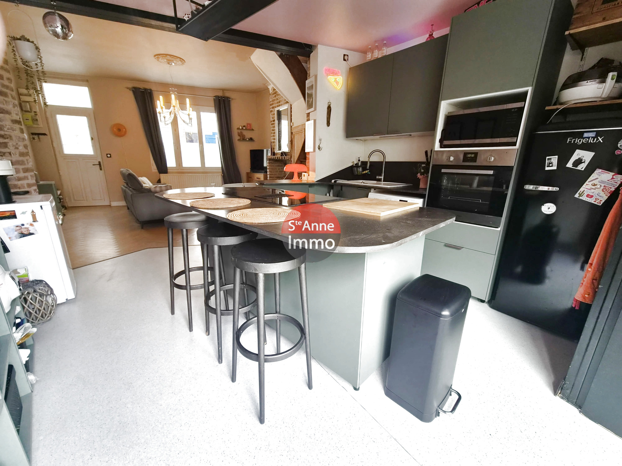 Immo80 – L'immobilier à Amiens et dans la Somme-AMIENS – SAINT ACHEUL / LA NEUVILLE – AMIENOISE DE CHARME DE 70 M2 AVEC COUR