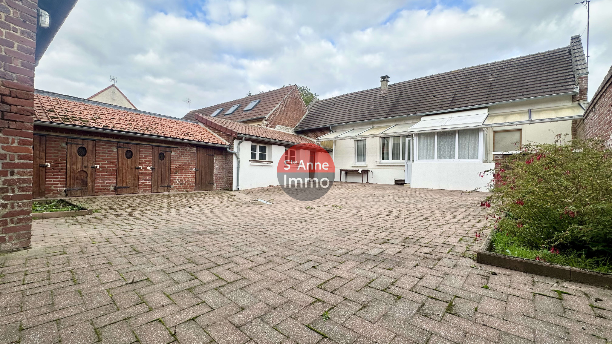 Immo80 – L'immobilier à Amiens et dans la Somme-DOMPIERRE – MAISON DE PLAIN-PIED – 3 CHAMBRES – JARDIN – GARAGE – CAVE
