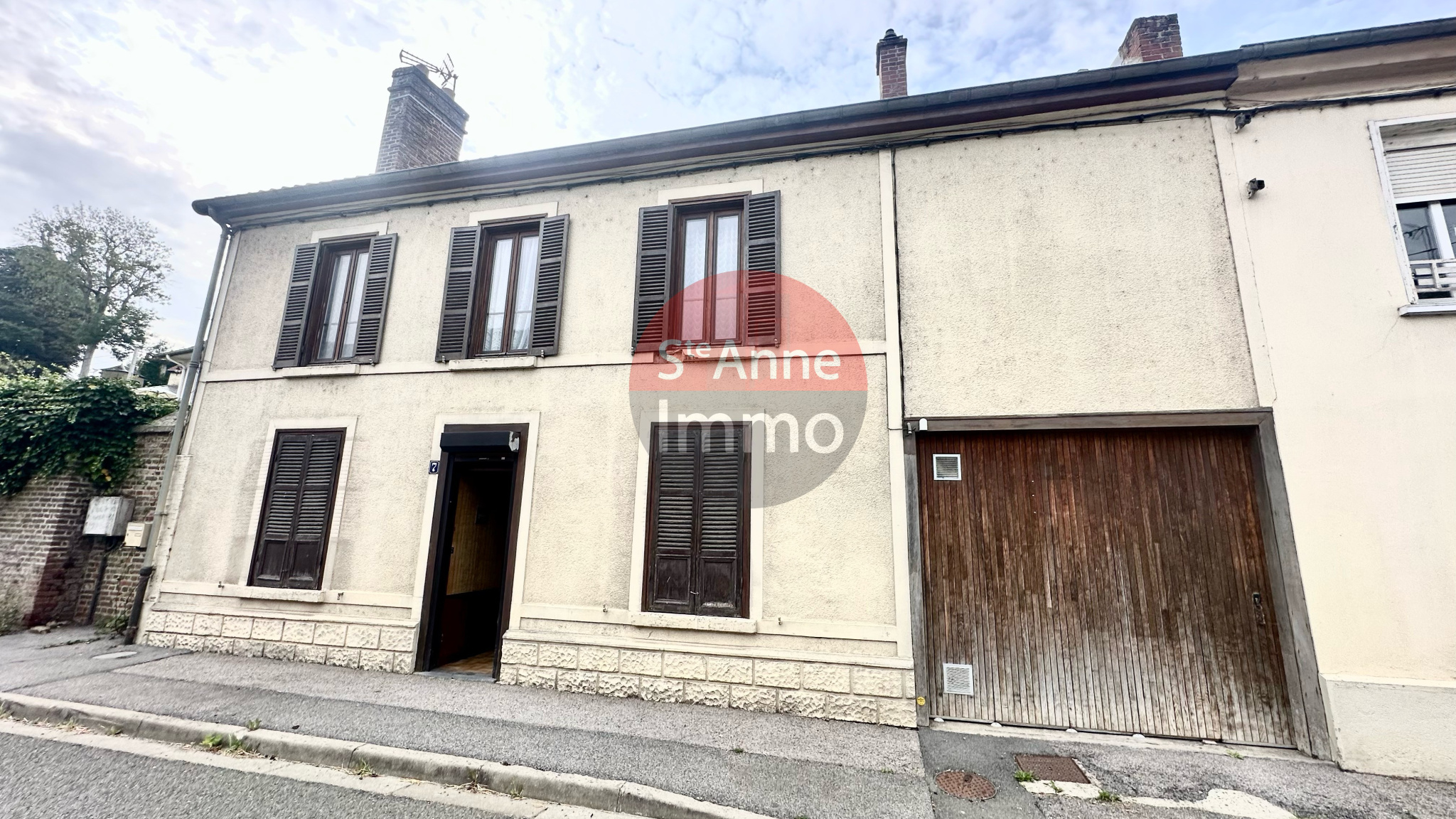 Immo80 – L'immobilier à Amiens et dans la Somme-CONTY – MAISON DE VILLE – 4 CHAMBRES – GARAGE – JARDIN