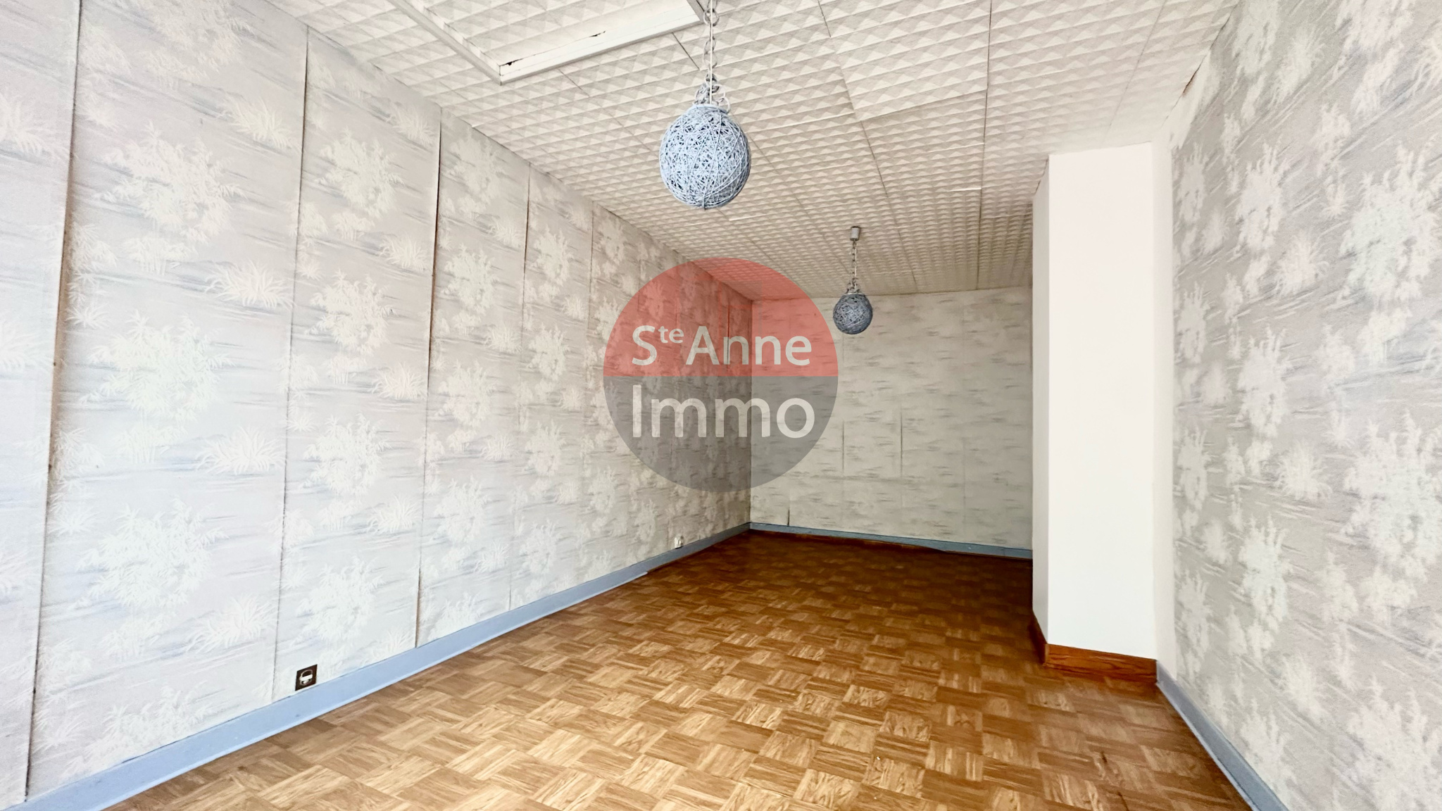 Immo80 – L'immobilier à Amiens et dans la Somme-CONTY – MAISON DE VILLE – 4 CHAMBRES – GARAGE – JARDIN