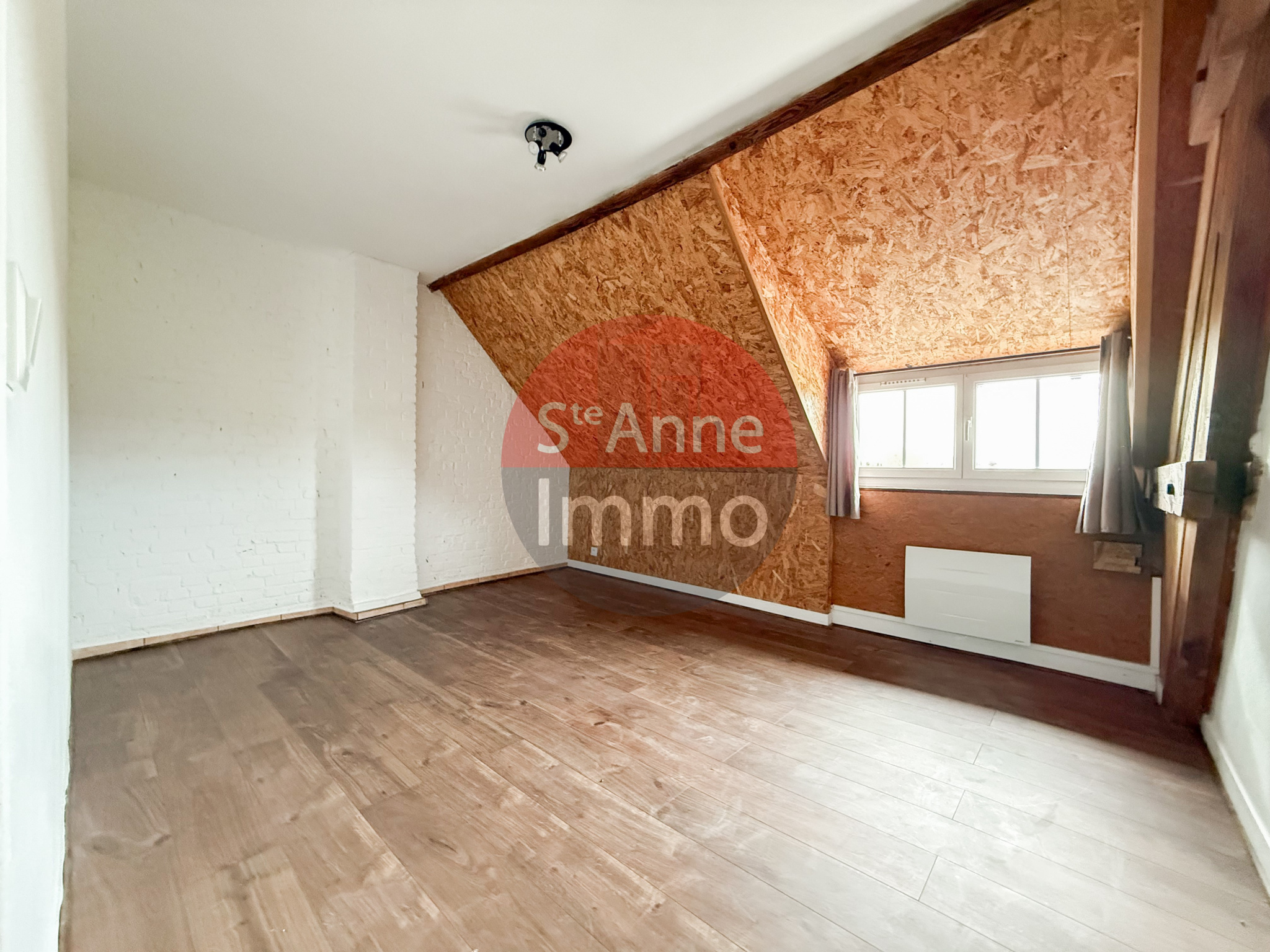 Immo80 – L'immobilier à Amiens et dans la Somme-ORVILLERS-SOREL – MAISON INDIVIDUELLE – 3 CHAMBRES – AUTONOMIE DE PLAIN PIED – TRAVAUX – GARAGE – CAVE