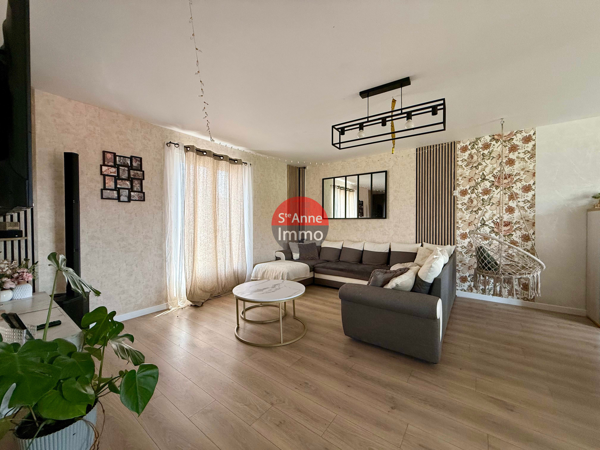 Immo80 – L'immobilier à Amiens et dans la Somme-AMY – MAISON SEMI-MITOYENNE – 4 CHAMBRES – AUTONOMIE DE PLAIN PIED – GARAGE – COUR – JARDIN