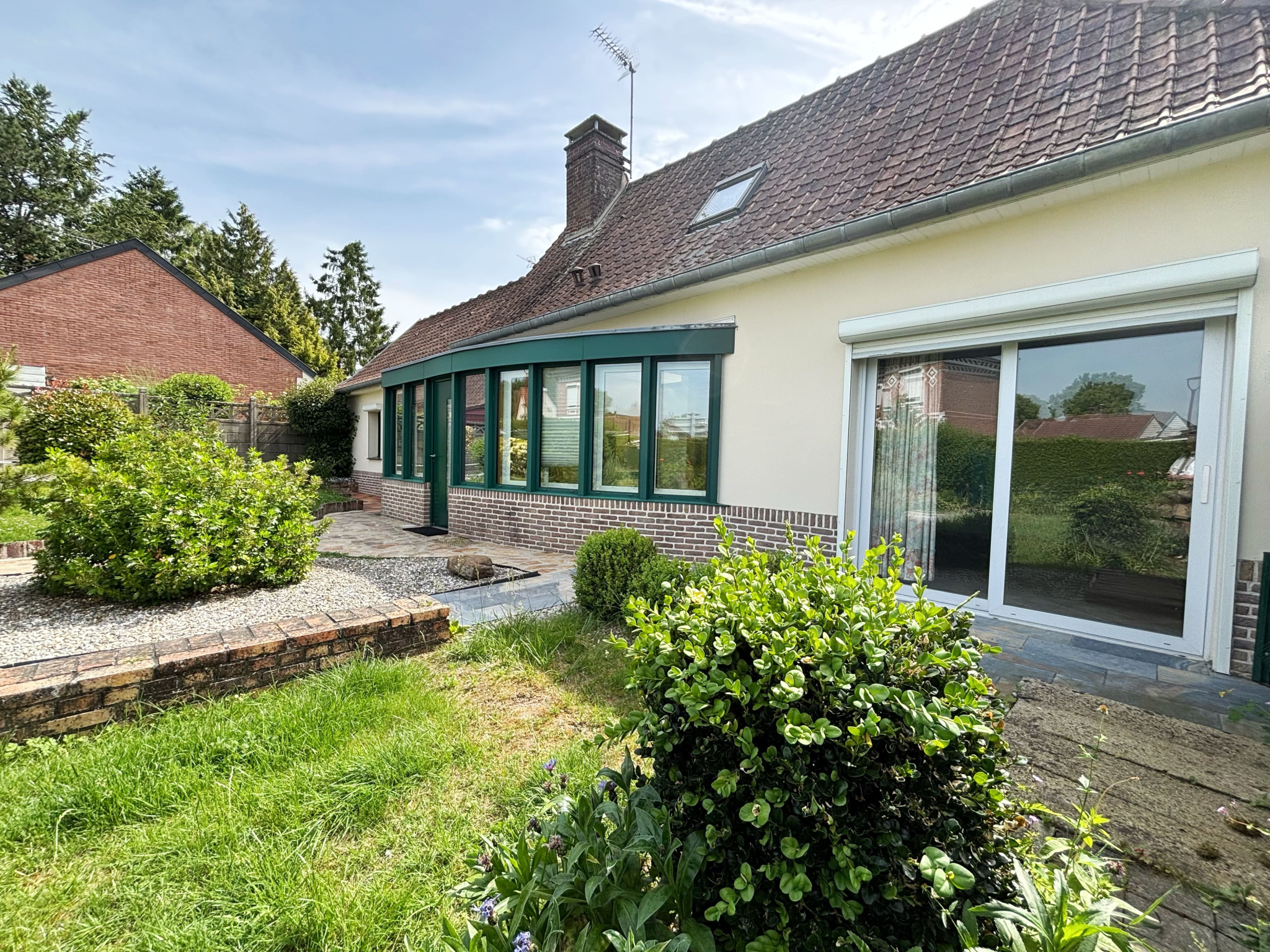 Immo80 – L'immobilier à Amiens et dans la Somme-MAISON – 5 chambres – 159 M2 – JARDIN – GARAGE