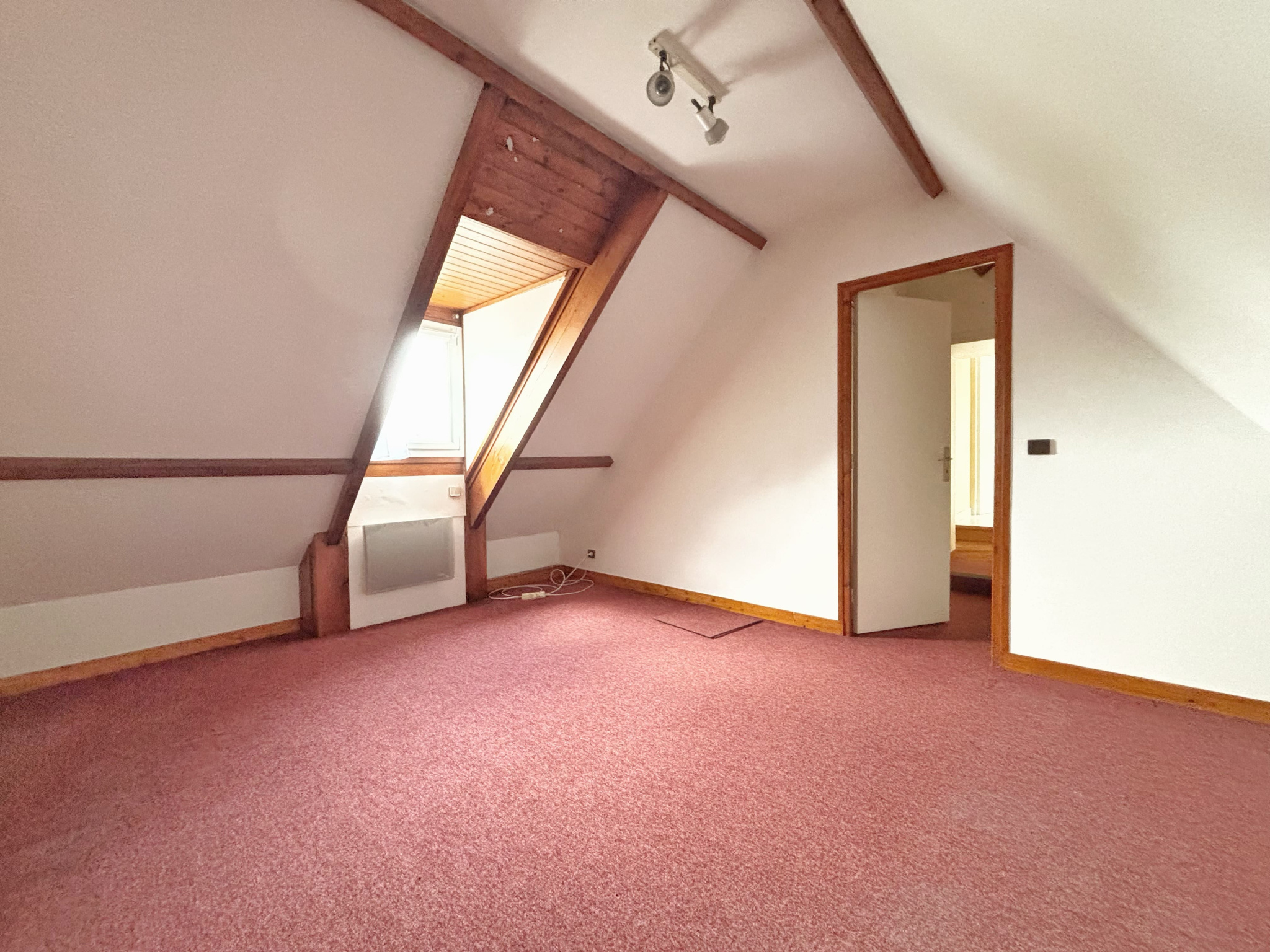 Immo80 – L'immobilier à Amiens et dans la Somme-MAISON – 5 chambres – 159 M2 – JARDIN – GARAGE