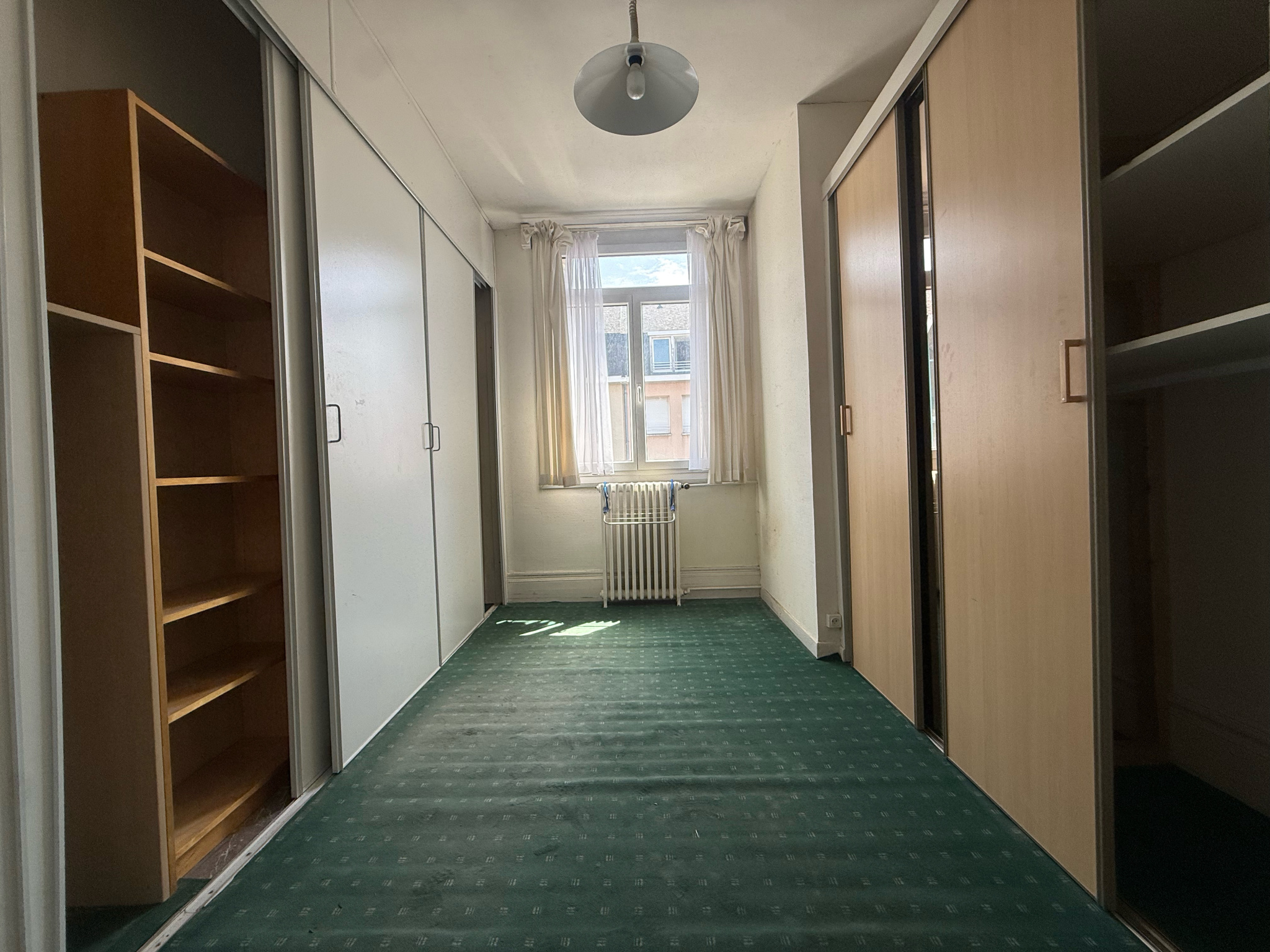 Immo80 – L'immobilier à Amiens et dans la Somme-AMIENS – QUARTIER SAINT ACHEUL – MAISON DE MAITRE – 4 CHAMBRES – COUR – GARAGE – CAVE