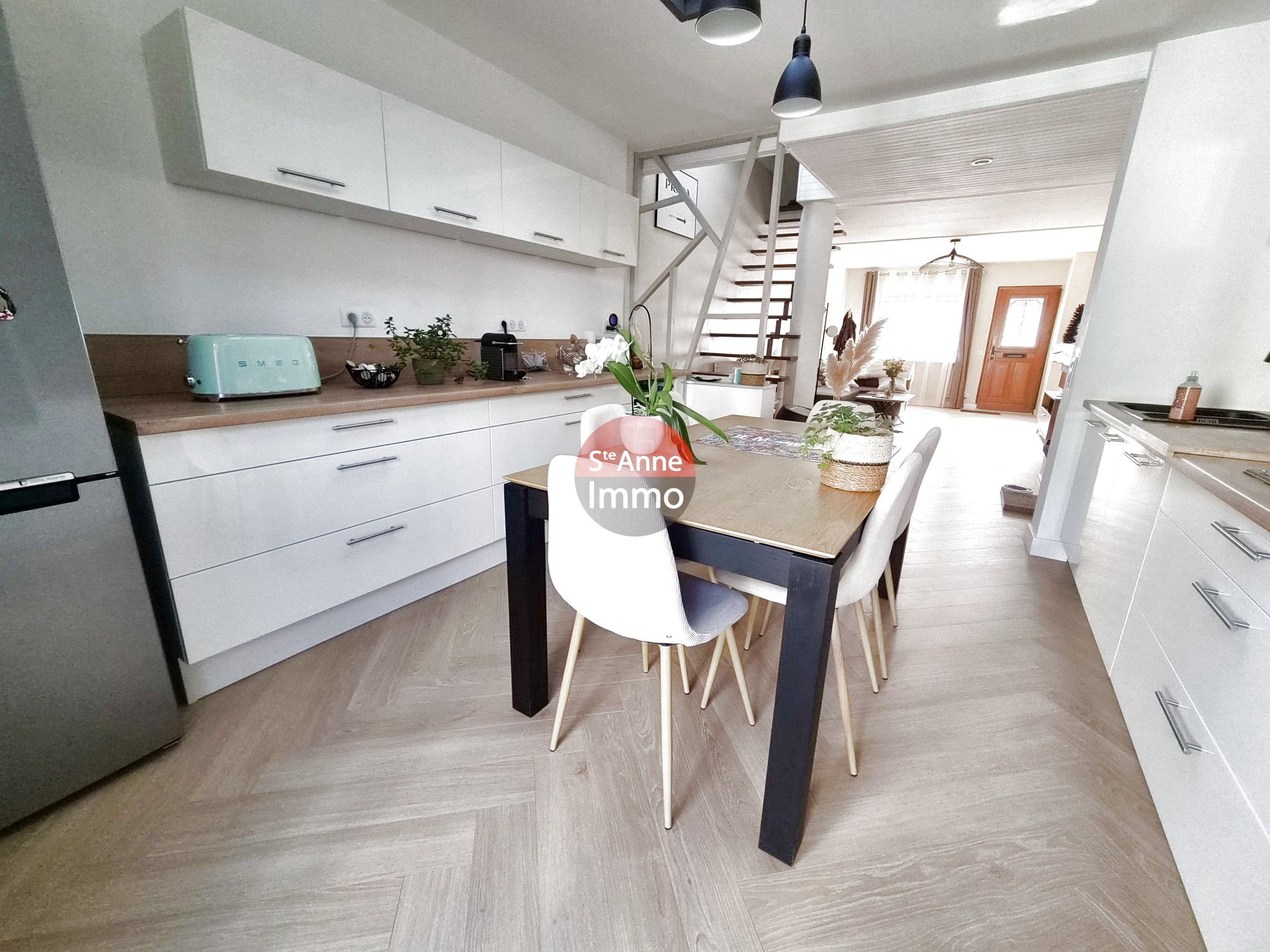 Immo80 – L'immobilier à Amiens et dans la Somme-AMIENS – SAINTE ANNE – A 5 MIN DE LA GARE – AMIENOISE DE 94 M2 – 3 CHAMBRES AVEC COUR ET DEPENDANCE