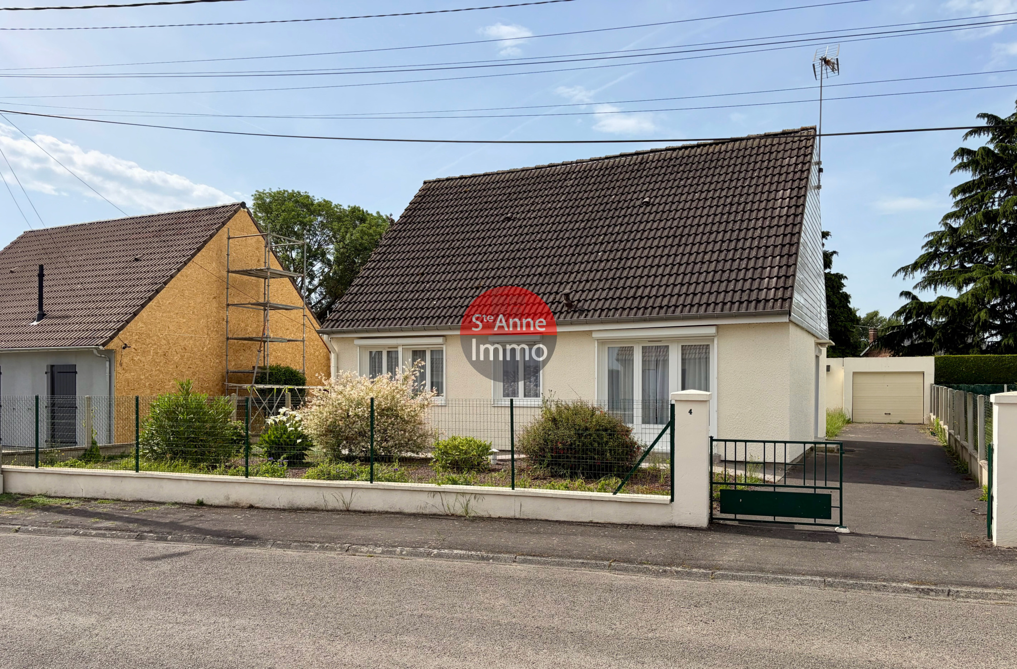 Immo80 – L'immobilier à Amiens et dans la Somme-FLAUCOURT – PAVILLON – PLAIN PIED – 80m2 – 2 CHAMBRES – 1 BUREAU...