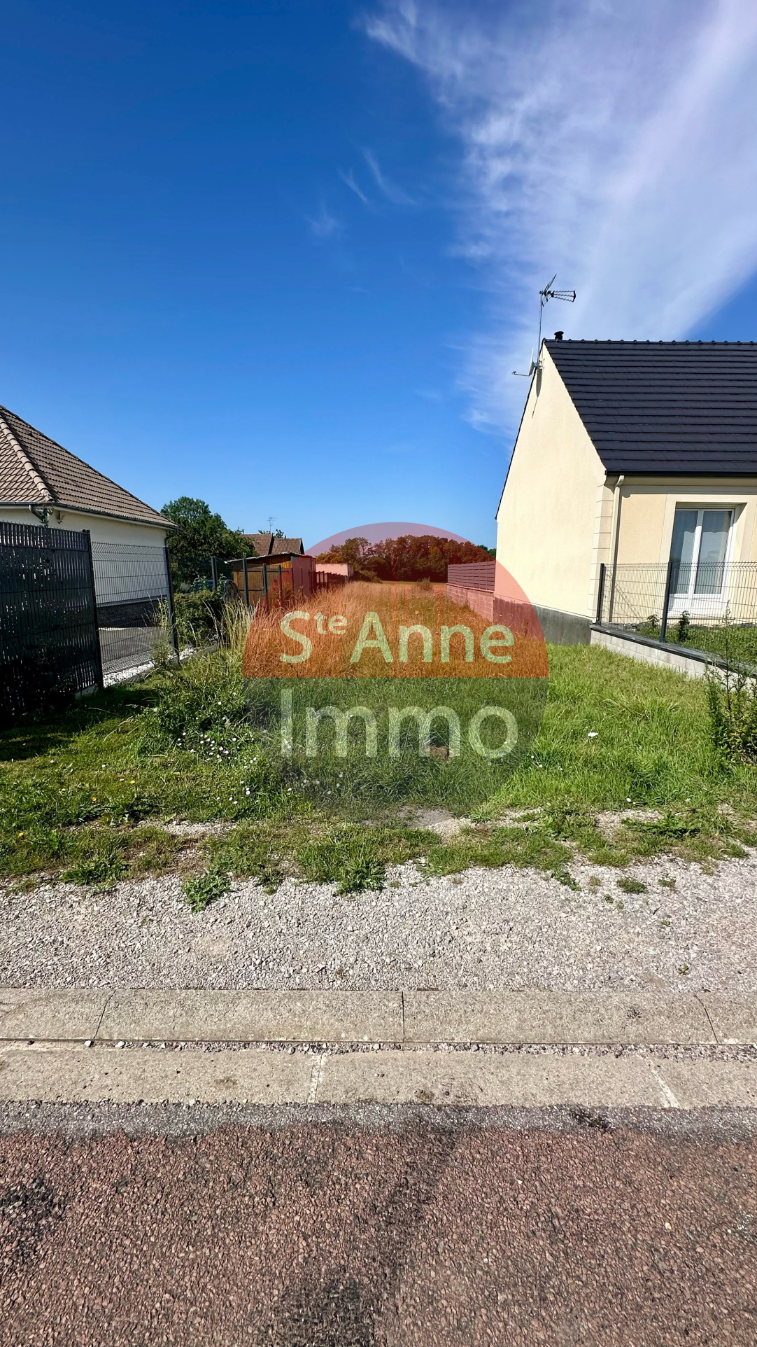 Immo80 – L'immobilier à Amiens et dans la Somme-FLERS-SUR-NOYE – TERRAIN A BATIR – 4595 m2