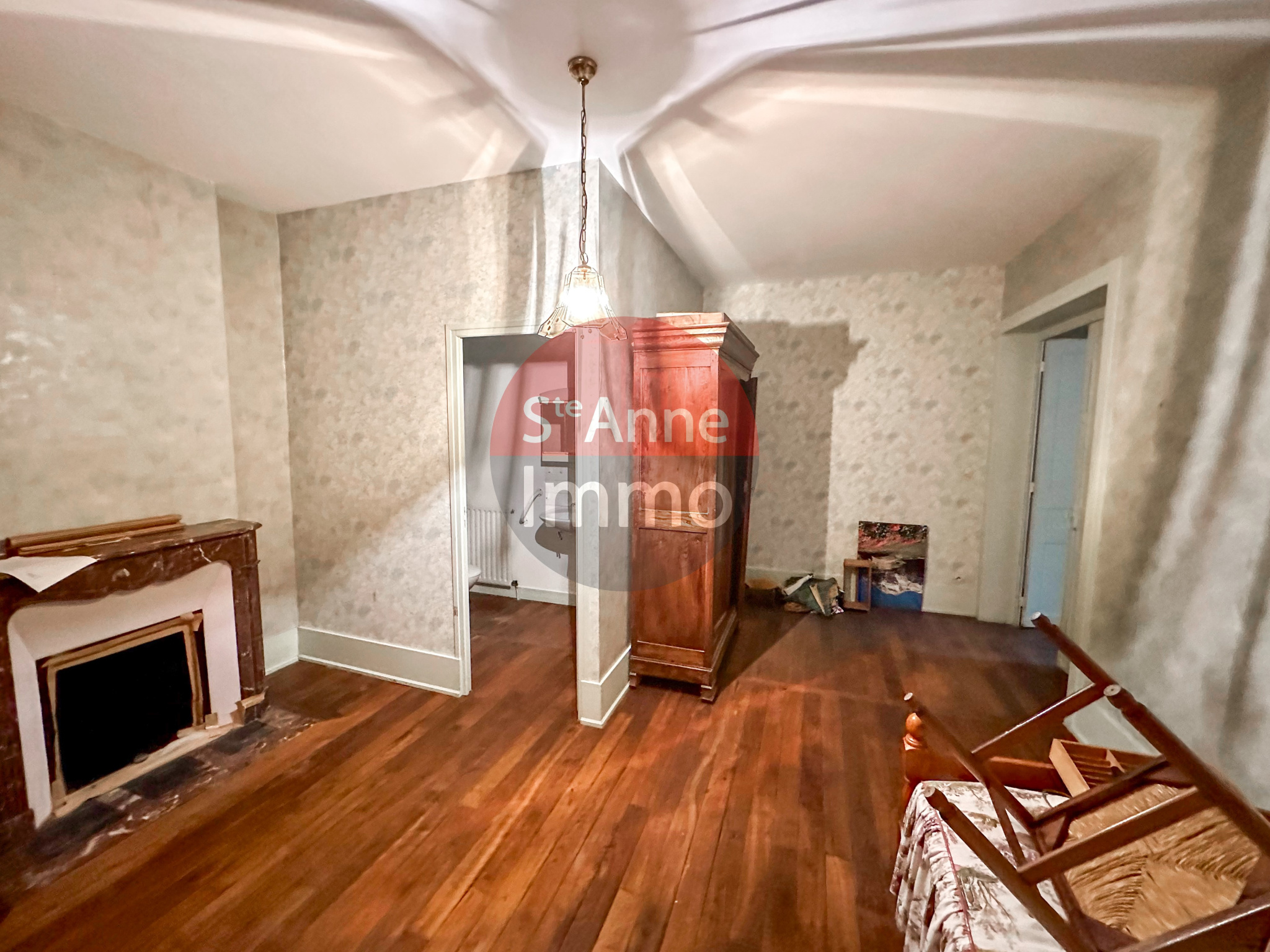 Immo80 – L'immobilier à Amiens et dans la Somme-ALBERT – MAISON BOURGEOISE – 8 CHAMBRES – CAVE – JARDIN – TERRASSE