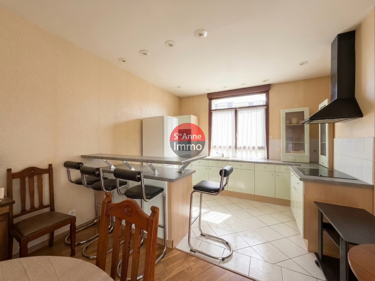 Immo80 – L'immobilier à Amiens et dans la Somme-AMIENS – QUARTIER PLEIN SUD – 104m2 – T3 – CAVE – GARAGE – JARDIN – COUR – PLACES DE PARKING