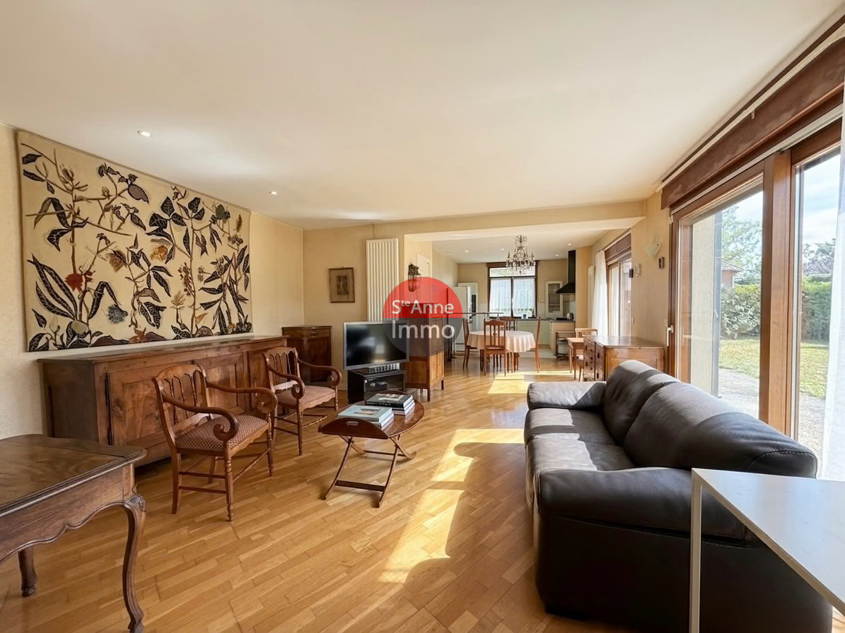 Immo80 – L'immobilier à Amiens et dans la Somme-AMIENS – QUARTIER PLEIN SUD – 104m2 – T3 – CAVE – GARAGE – JARDIN – COUR – PLACES DE PARKING