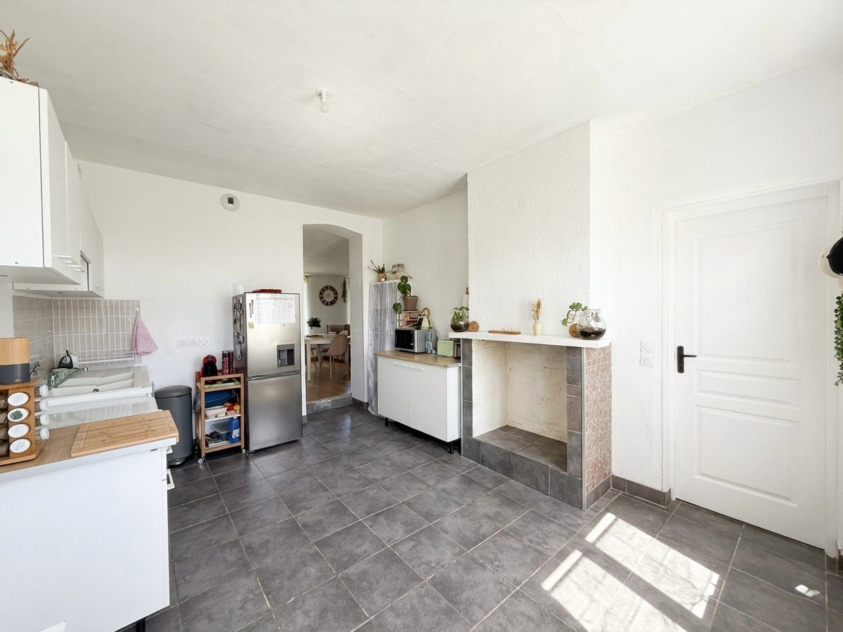 Immo80 – L'immobilier à Amiens et dans la Somme-ROUVROY-EN-SANTERRE – MAISON INDIVIDUELLE – 3 CHAMBRES – AUTONOMIE DE PLAIN PIED – JARDIN