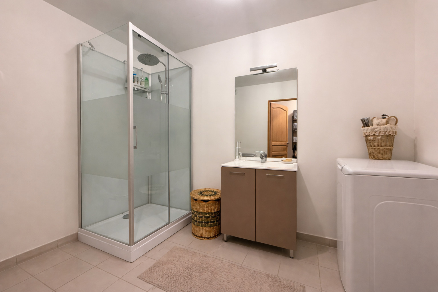 Immo80 – L'immobilier à Amiens et dans la Somme-AMIENS – QUARTIER SAINT ACHEUL – APPARTEMENT T3 – NORME PMR – EXTERIEUR PRIVATIF – PLACE DE PARKING – CAVE