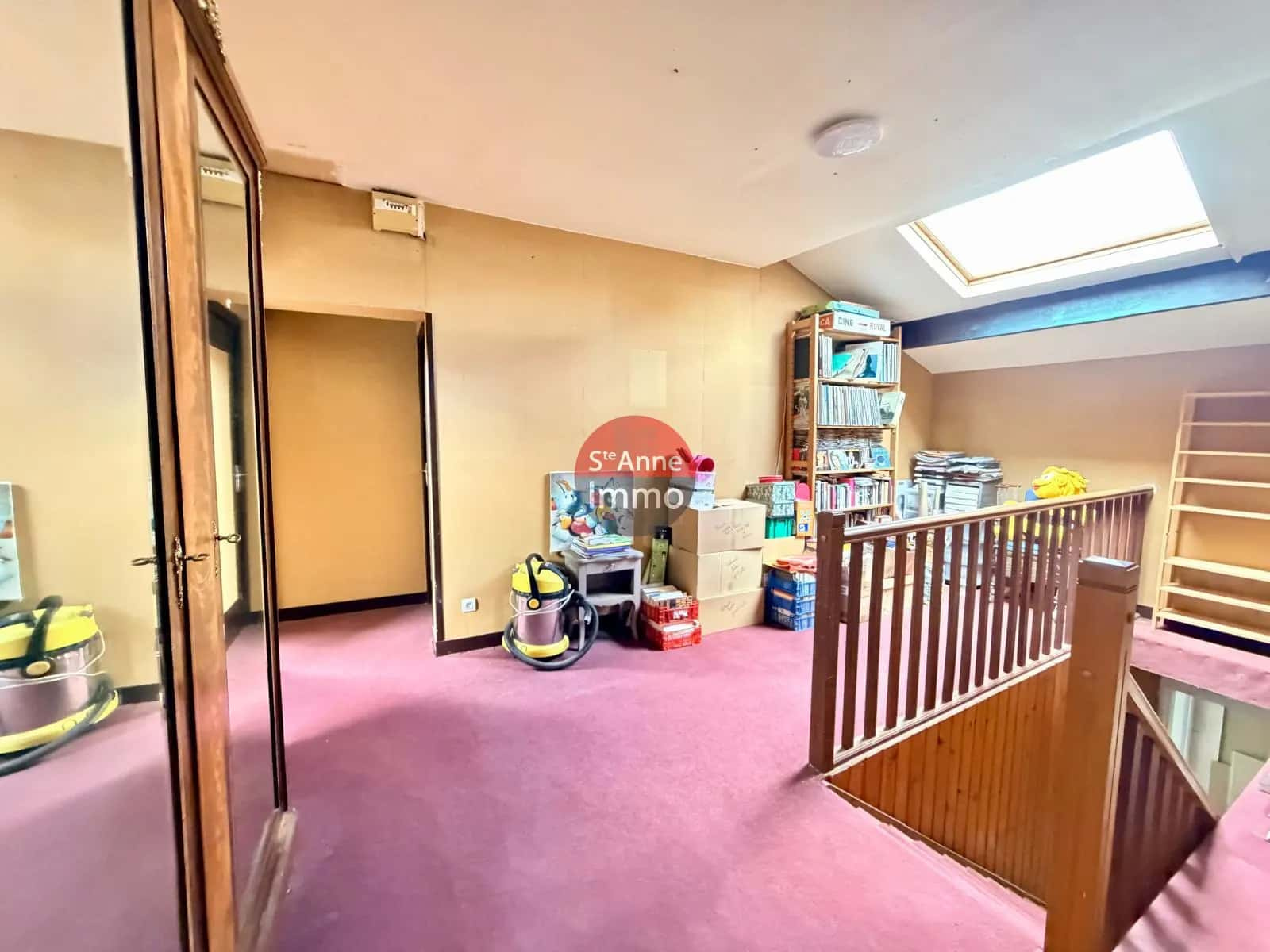 Immo80 – L'immobilier à Amiens et dans la Somme-VAUX-EN-AMIENOIS – MAISON – 8 CHAMBRES –  JARDIN – GARAGE
