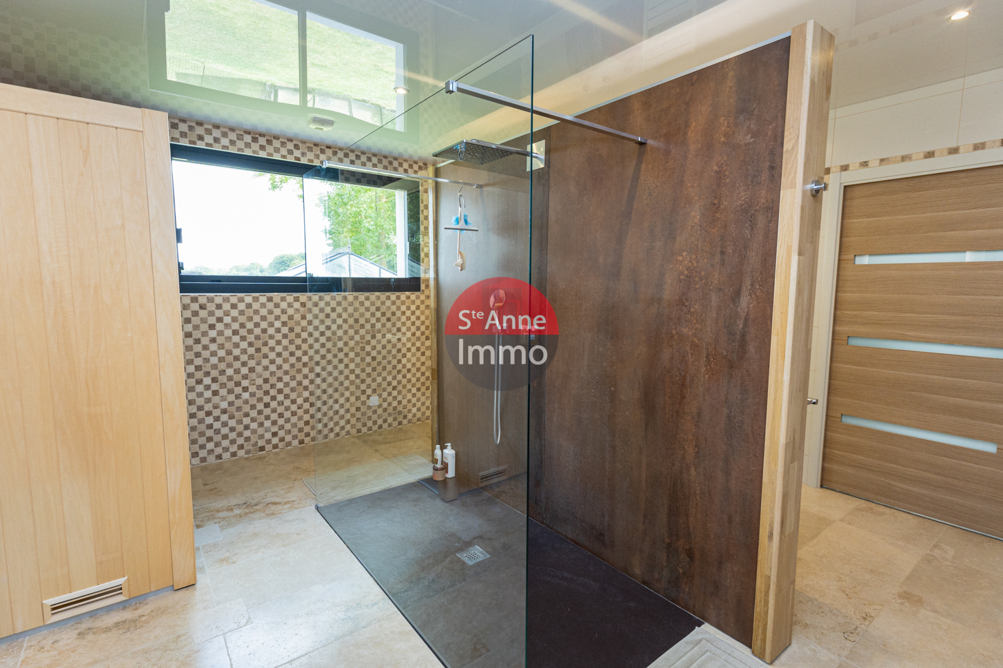 Immo80 – L'immobilier à Amiens et dans la Somme-BLANGY TRONVILLE – PAVILLON INDIVIDUEL ÉLEVÉE SUR SOUS SOL COMPLET AVEC ETAGE – 5 CHAMBRES – JARDIN