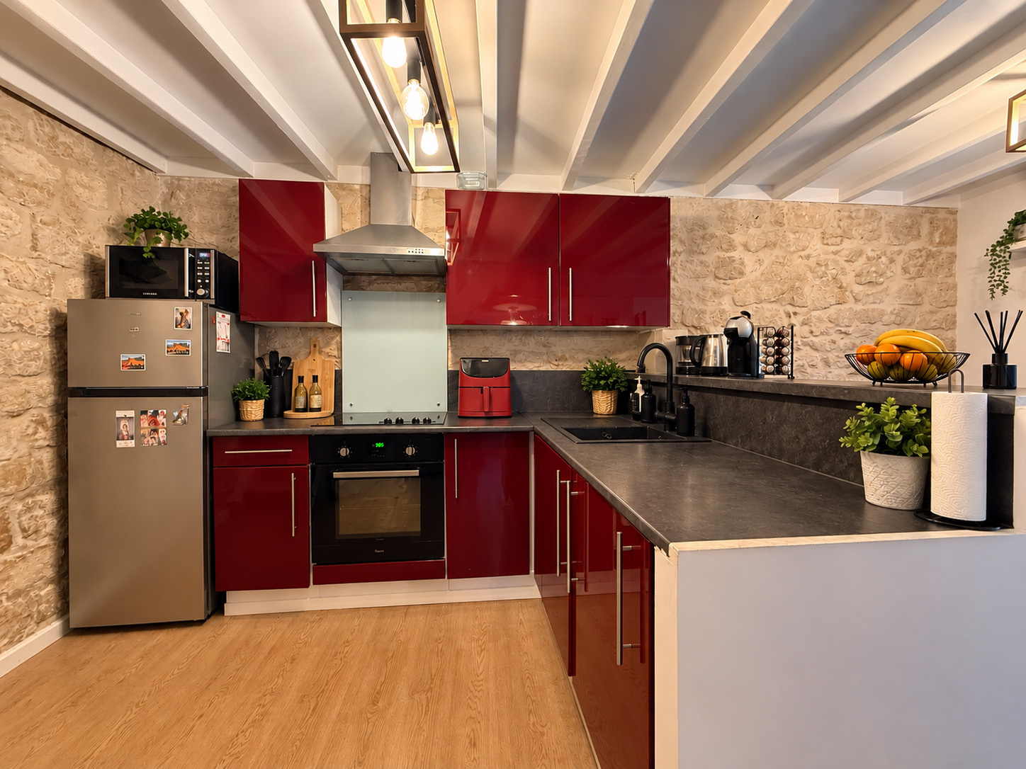 Immo80 – L'immobilier à Amiens et dans la Somme-COMPIEGNE – PAVILLON INDIVIDUEL – JARDIN – PAS DE TRAVAUX – CAVE