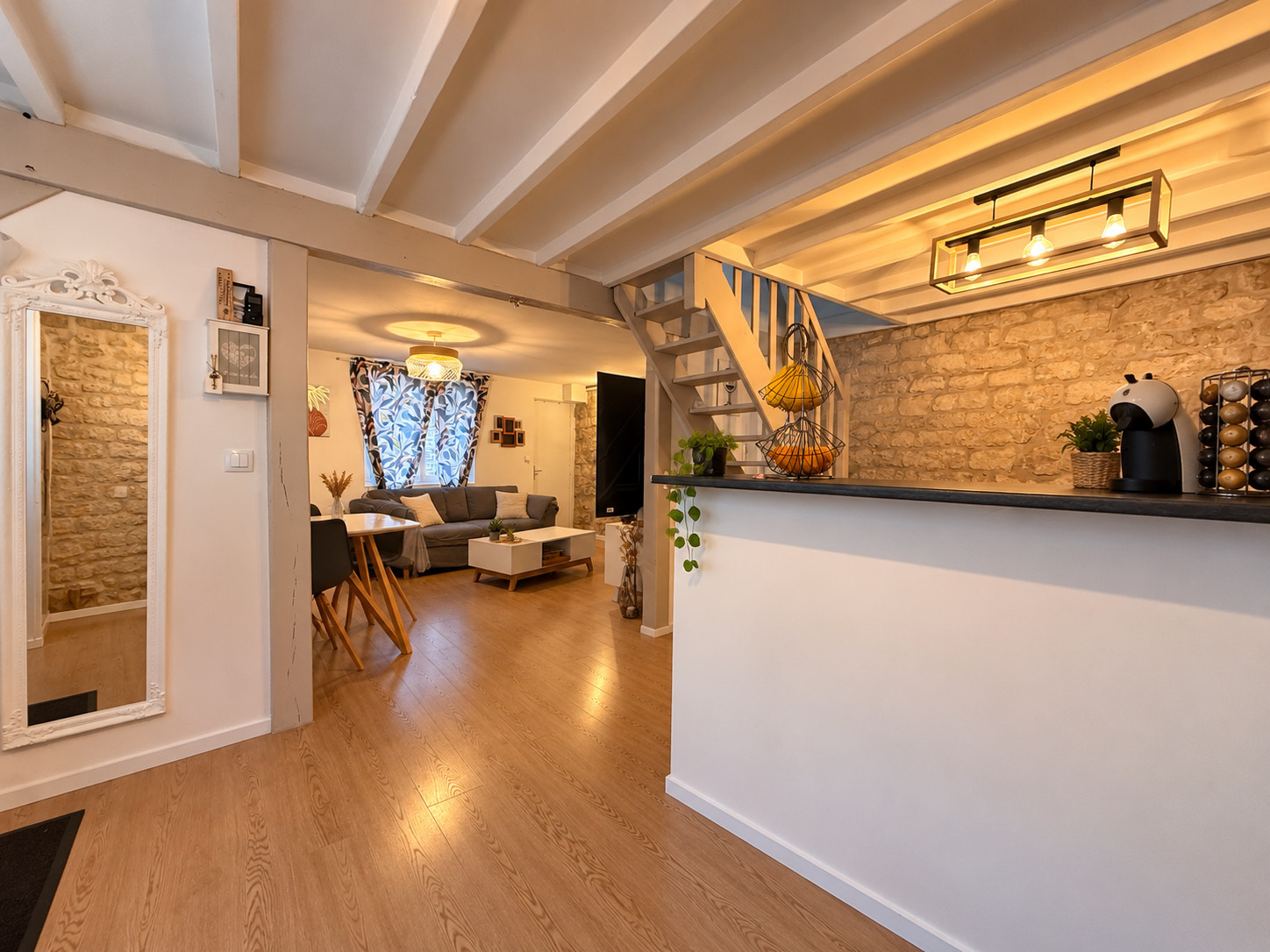 Immo80 – L'immobilier à Amiens et dans la Somme-COMPIEGNE – PAVILLON INDIVIDUEL – JARDIN – PAS DE TRAVAUX – CAVE