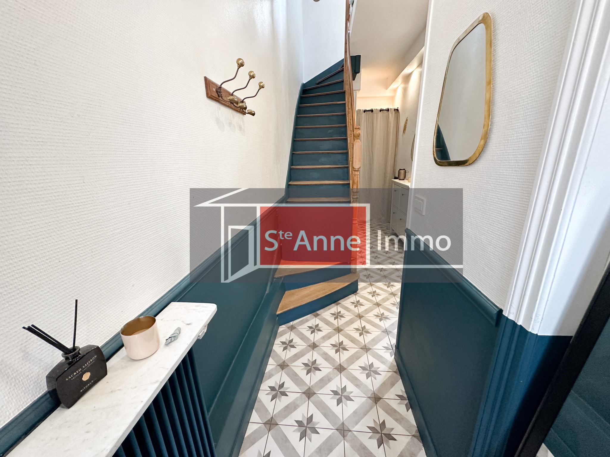 Immo80 – L'immobilier à Amiens et dans la Somme-AMIENS – SAINT ACHEUL / SAINTE ANNE – AMIENOISE DE CHARME – 100M2 – 3 CHAMBRES – COUR