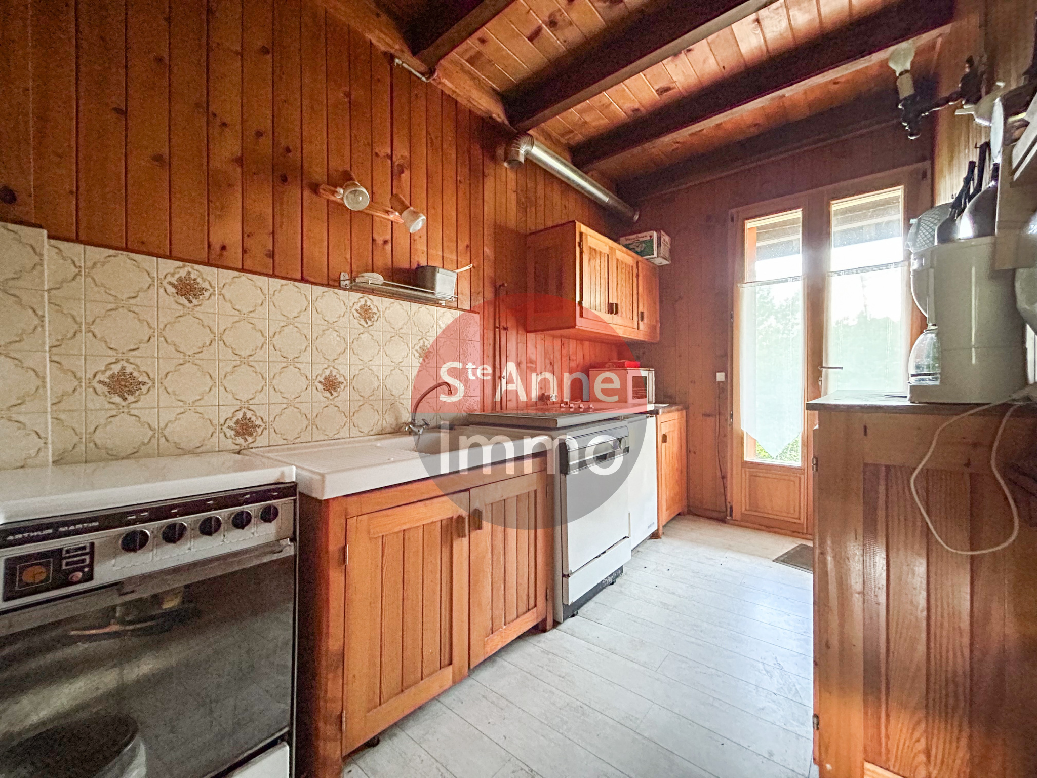 Immo80 – L'immobilier à Amiens et dans la Somme-SAMOENS – CHALET – 4 CHAMBRES – GARAGE – JARDIN – COUR