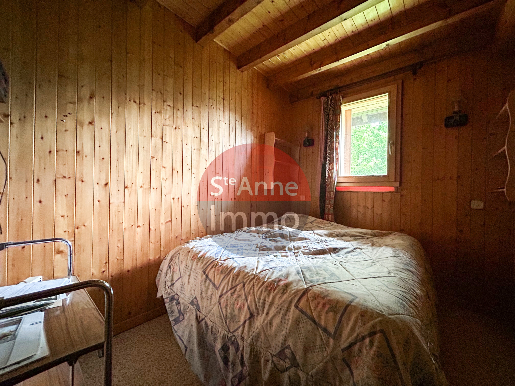 Immo80 – L'immobilier à Amiens et dans la Somme-SAMOENS – CHALET – 4 CHAMBRES – GARAGE – JARDIN – COUR