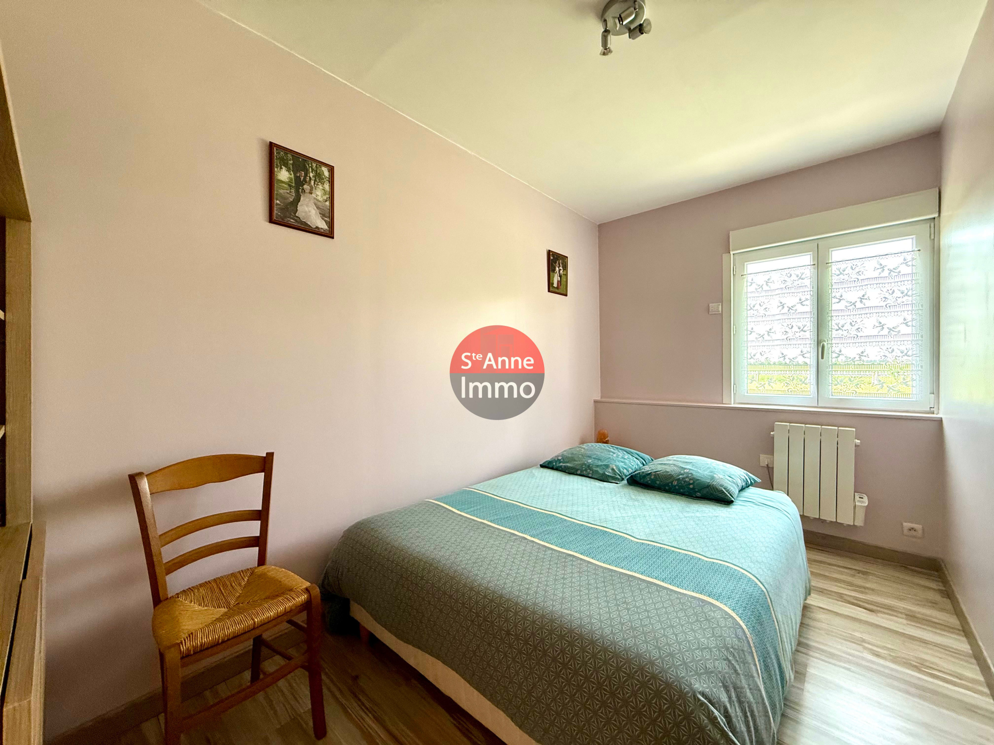 Immo80 – L'immobilier à Amiens et dans la Somme-DAMERY – CORPS DE FERME – 5 CHAMBRES – AUTONOMIE DE PLAIN PIED – DEPENDANCES – GARAGE – JARDIN – COUR – CAVE