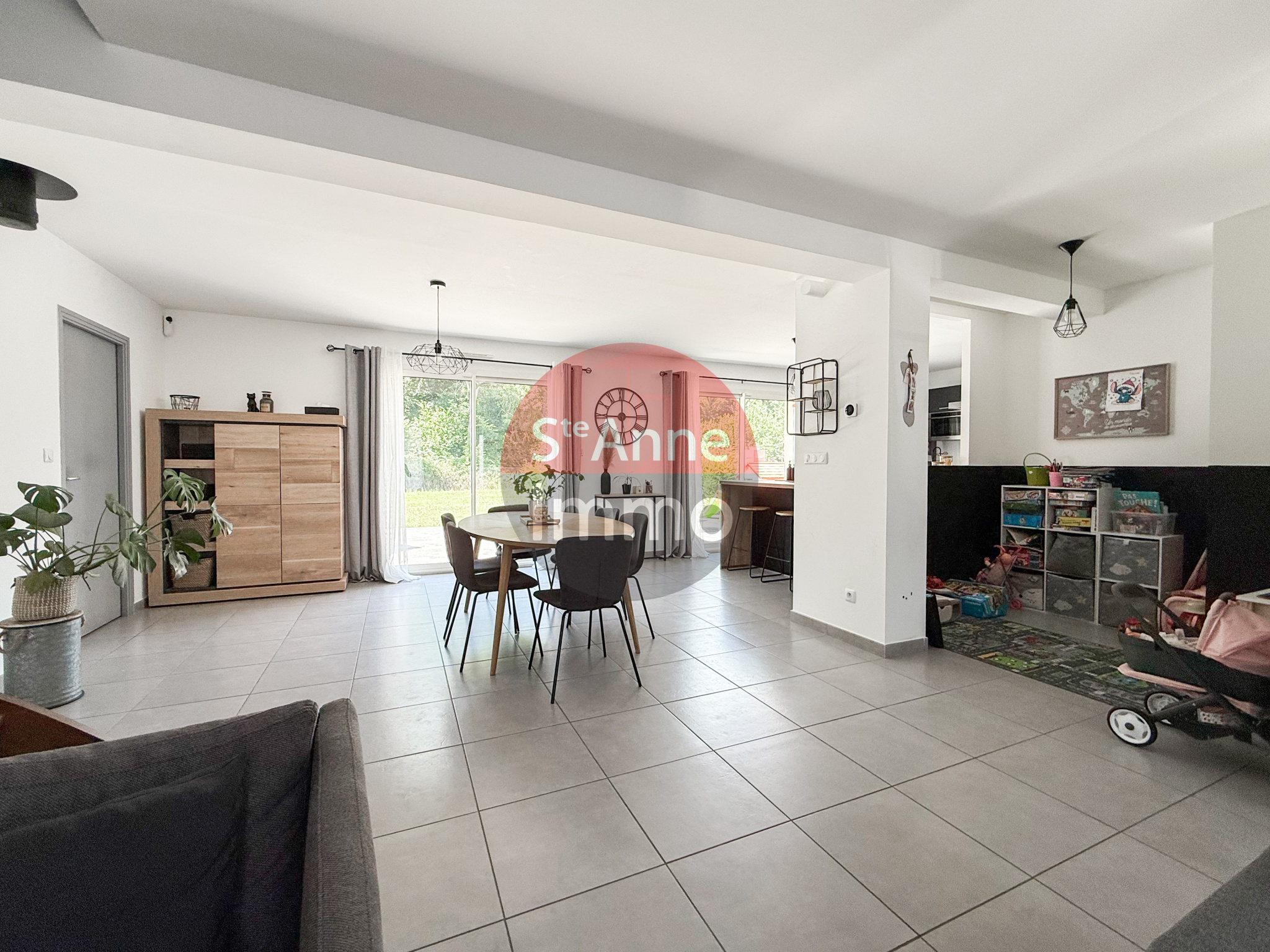 Immo80 – L'immobilier à Amiens et dans la Somme-BREUIL-LE-SEC – MAISON INDIVIDUELLE 140m2 – AUTONOMIE DE PLAIN PIED – 4 CHAMBRES – 1 BUREAU – GARAGE – COUR –