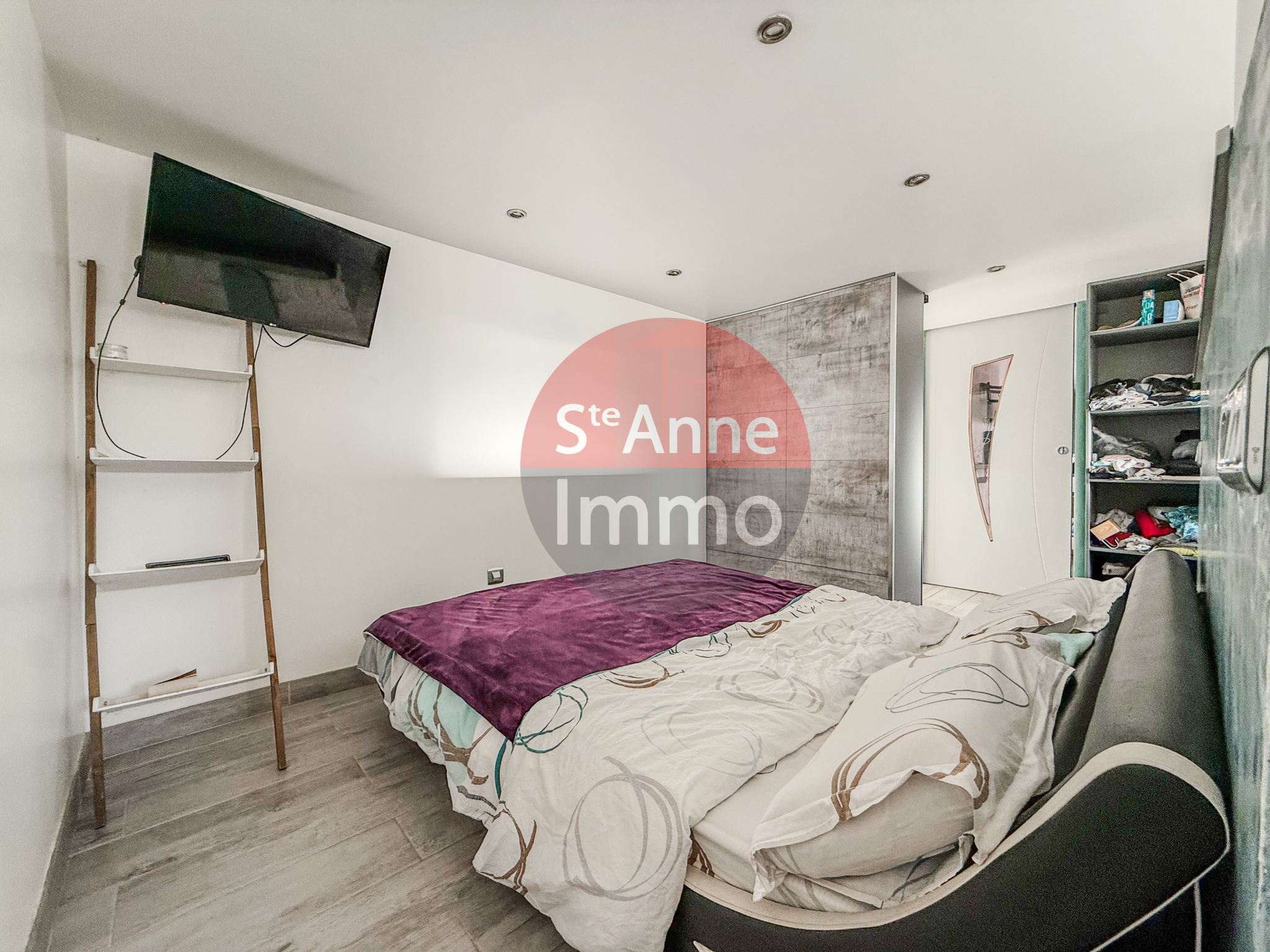 Immo80 – L'immobilier à Amiens et dans la Somme-ROSIERES-EN-SANTERRE – MAISON – 4 CHAMBRES – AUTONOMIE DE PLAIN PIED – GARAGE – TERRASSE – COUR