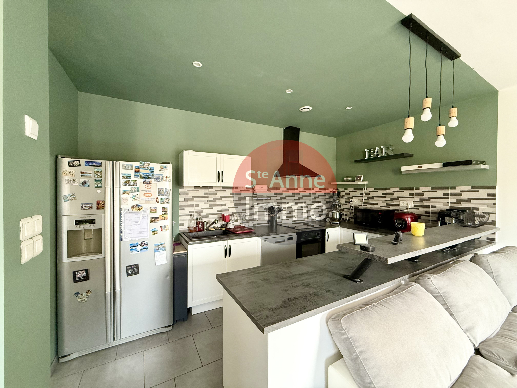 Immo80 – L'immobilier à Amiens et dans la Somme-CERISY – 102 m2 – MAISON INDIVIDUELLE – PLAIN PIED – 3 CHAMBRES – GARAGE – JARDIN – COUR