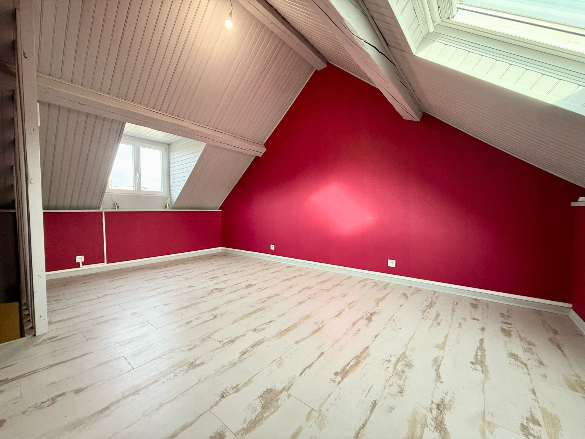 Immo80 – L'immobilier à Amiens et dans la Somme-AMIENS – QUARTIER ST HONORE – AMIENOISE – 3 CHAMBRES – COUR