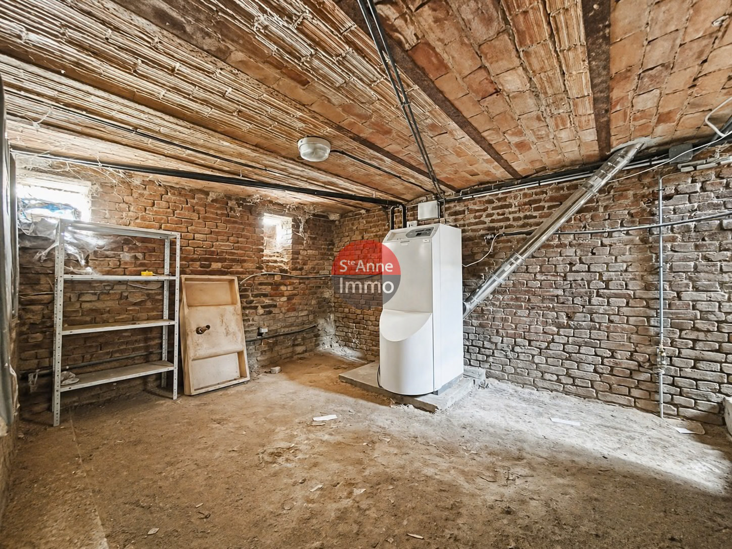Immo80 – L'immobilier à Amiens et dans la Somme-FLAUCOURT – MAISON MITOYENNE – 57m2 – 2 CHAMBRES – JARDIN