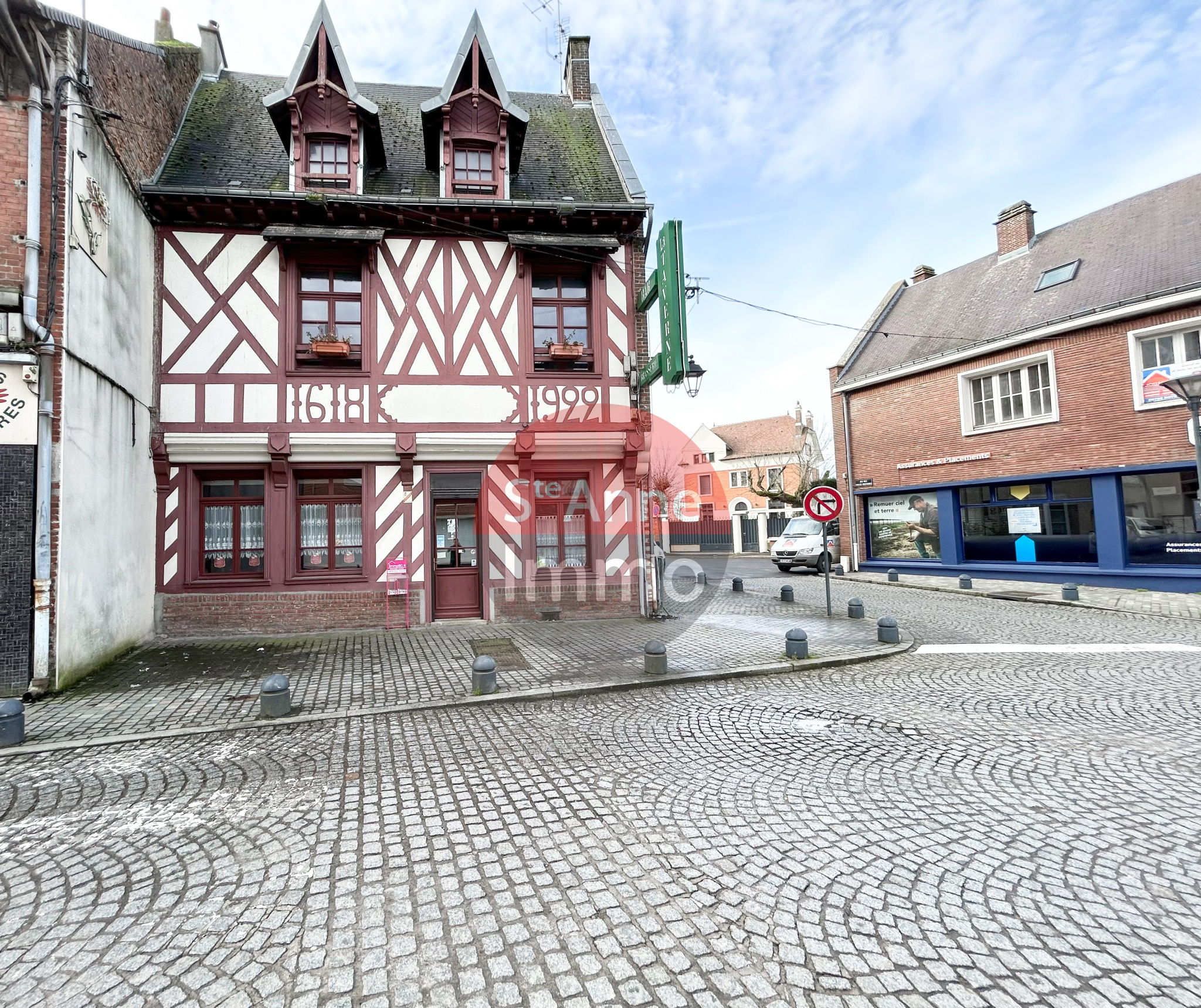 Immo80 – L'immobilier à Amiens et dans la Somme-ROYE – BAR/BRASSERIE – FOND DE COMMERCE – CENTRE VILLLE