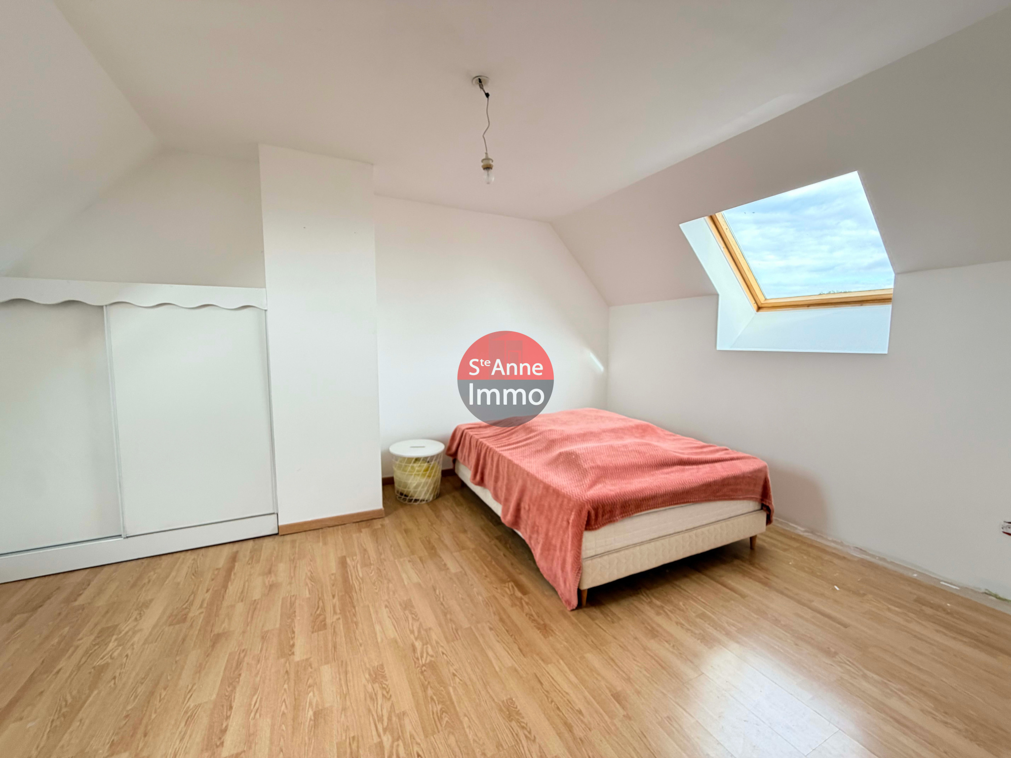 Immo80 – L'immobilier à Amiens et dans la Somme-AUBIGNY – MAISON – 150 M2 – 4 CHAMBRES – JARDIN – GARAGE – DEPENDANCE