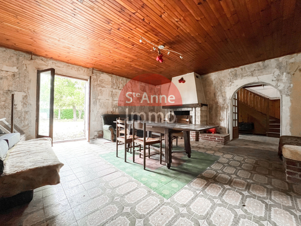 Immo80 – L'immobilier à Amiens et dans la Somme-MAISON ESTRÉES-DENIÉCOURT 300M2 – 2MIN GARE TGV HAUTE PICARDIE – RÉNOVATION COMPLÈTE...