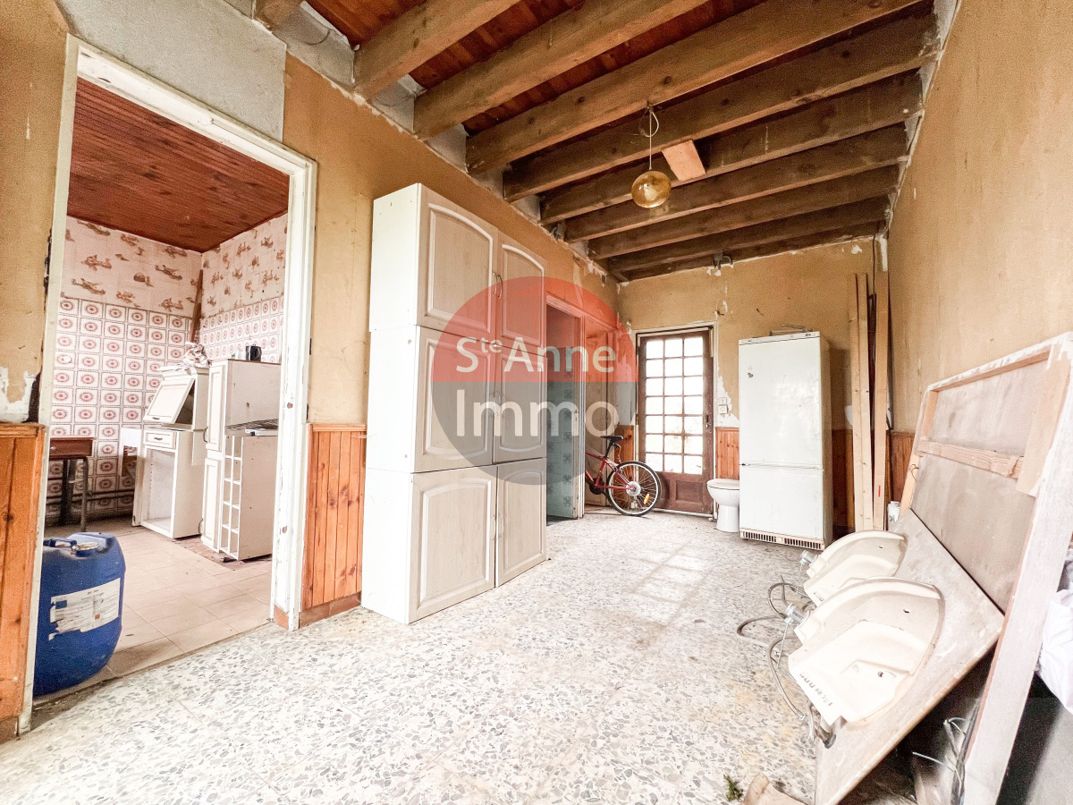 Immo80 – L'immobilier à Amiens et dans la Somme-MAISON ESTRÉES-DENIÉCOURT 300M2 – 2MIN GARE TGV HAUTE PICARDIE – RÉNOVATION COMPLÈTE – FORT POTENTIEL