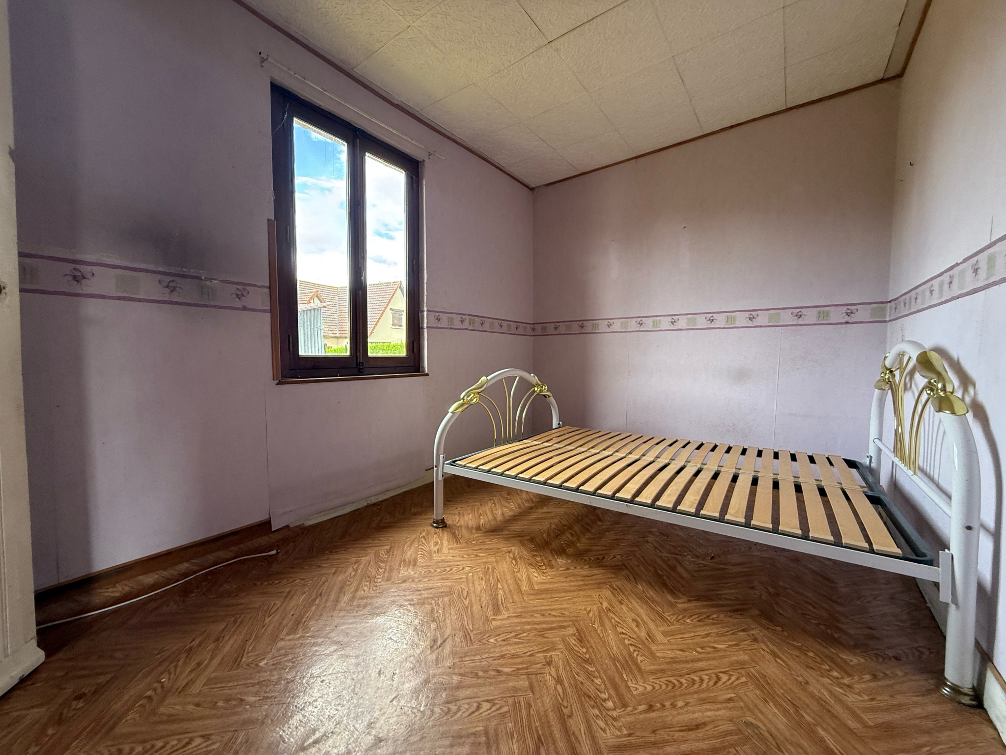 Immo80 – L'immobilier à Amiens et dans la Somme-MONTDIDIER – MAISON INDIVIDUEL + TERRAIN A BATIR – RENOVATION COMPLETE A PREVOIR OU CONSTRUCTION NEUVE