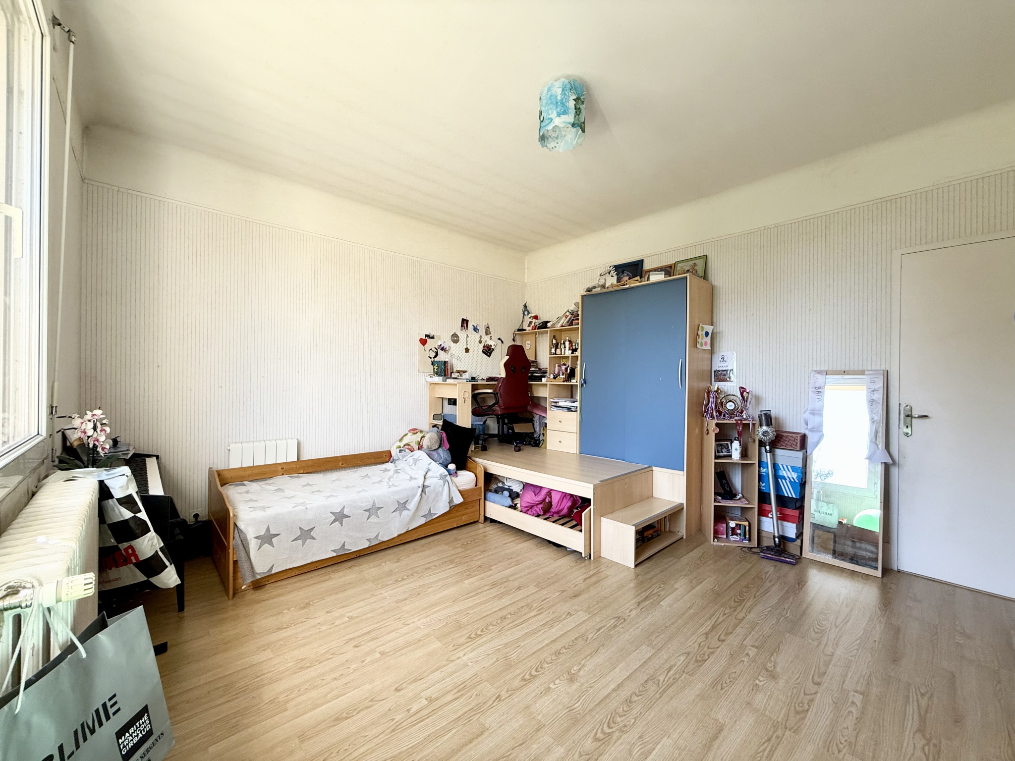Immo80 – L'immobilier à Amiens et dans la Somme-ROSIERES-EN-SANTERRE – 205m2 – MAISON INDIVIDUELLE – 5 CHAMBRES – GARAGE – CAVE