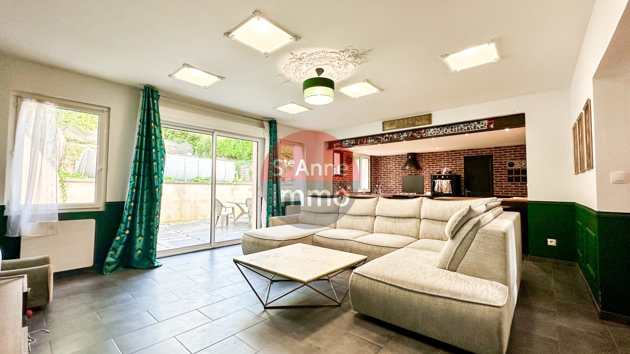 Immo80 – L'immobilier à Amiens et dans la Somme-SAINT-SAUFLIEU – MAISON SEMI-MITOYENNE – 4 CHAMBRES – JARDIN – TERRASSE