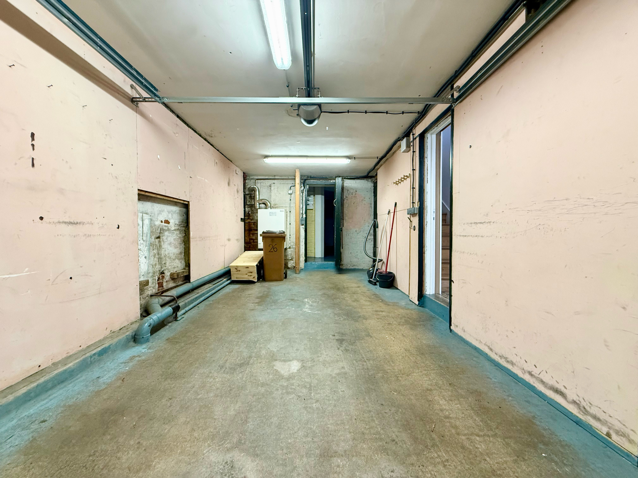 Immo80 – L'immobilier à Amiens et dans la Somme-AMIENS – QUARTIER SAINT ACHEUL – AMIENOISE – 3 CHAMBRES – GARAGE – COUR – ATELIER