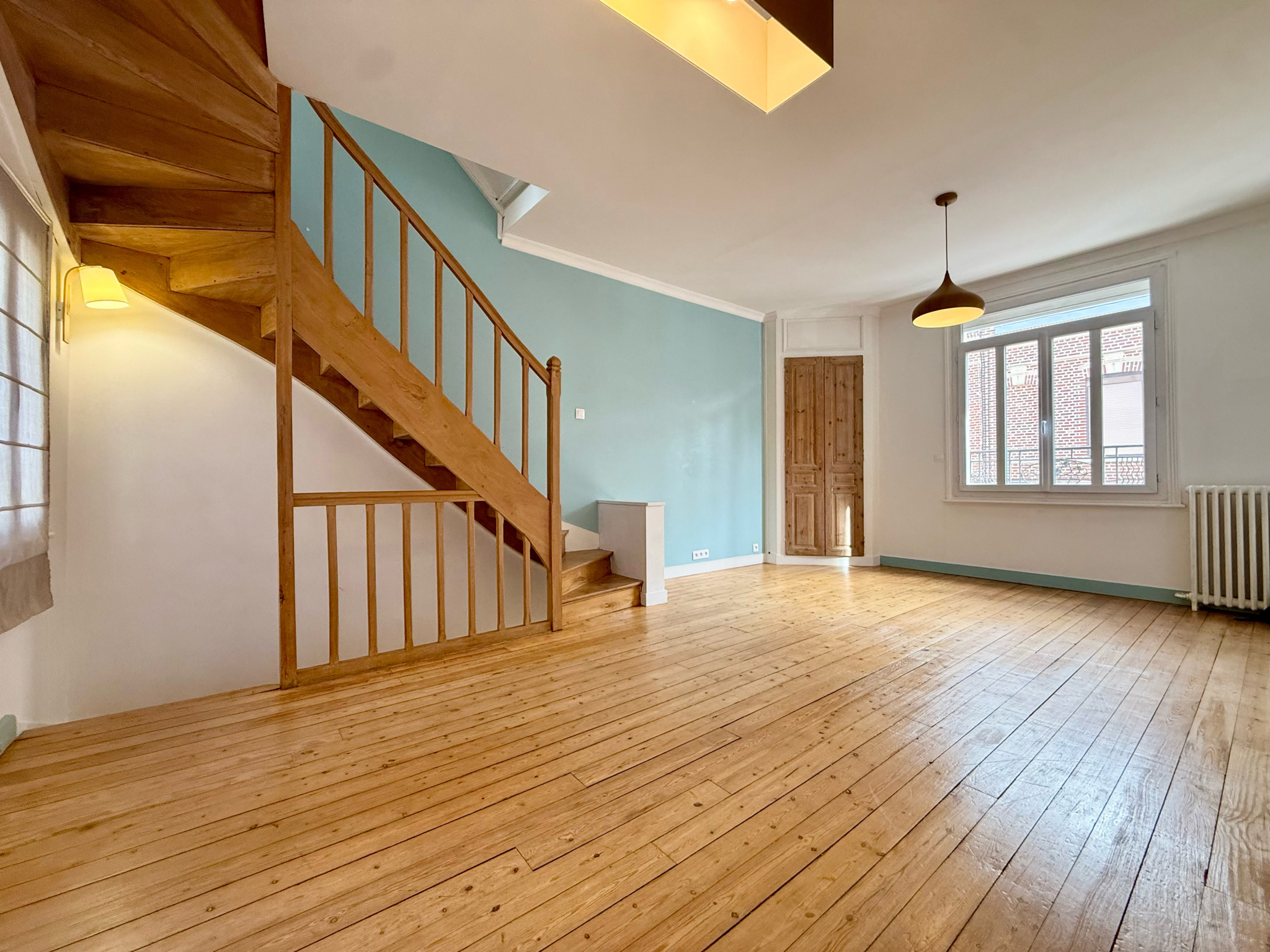Immo80 – L'immobilier à Amiens et dans la Somme-AMIENS – QUARTIER SAINT ACHEUL – AMIENOISE – 3 CHAMBRES – GARAGE – COUR – ATELIER