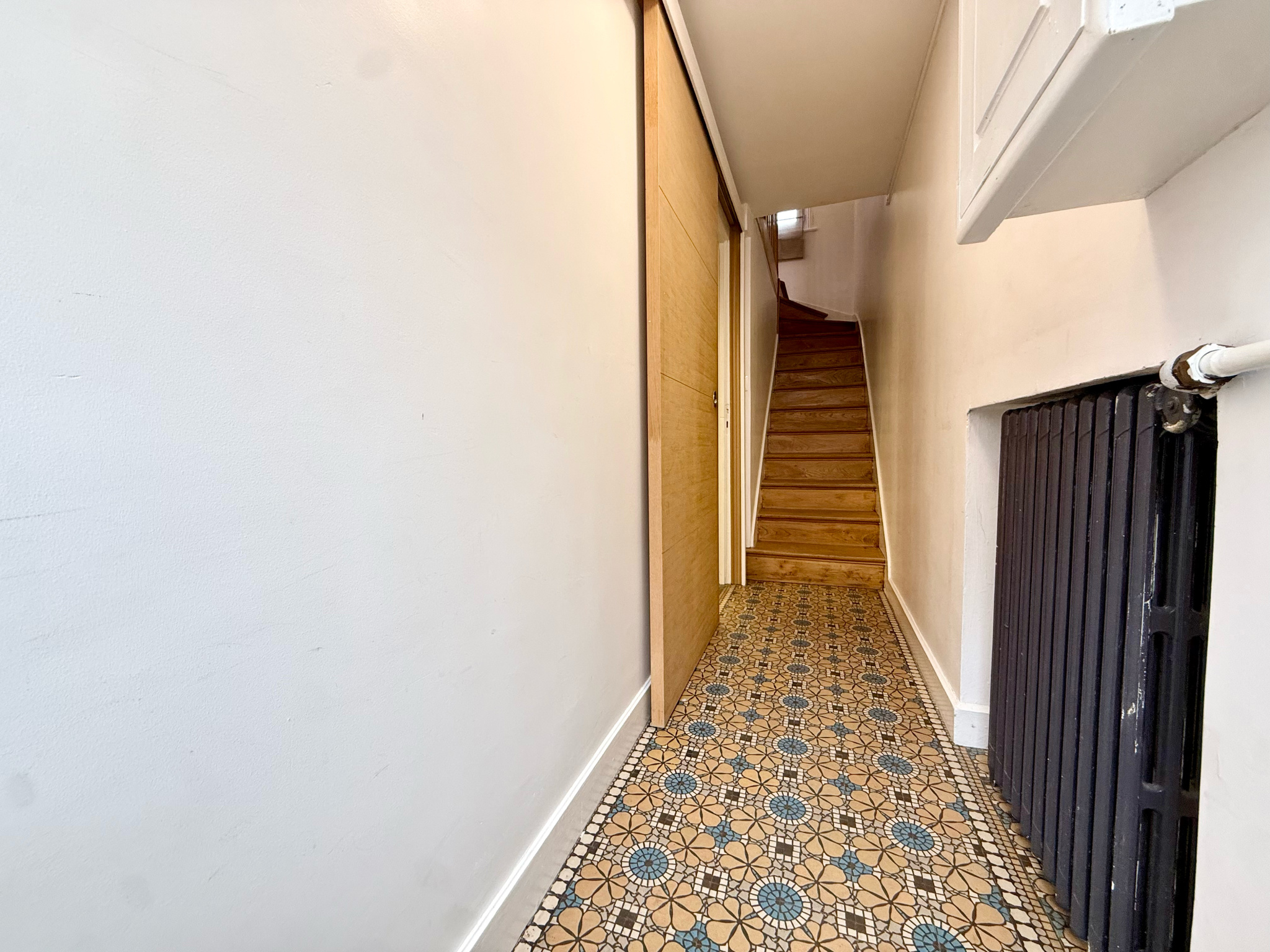 Immo80 – L'immobilier à Amiens et dans la Somme-AMIENS – QUARTIER SAINT ACHEUL – AMIENOISE – 3 CHAMBRES – GARAGE – COUR – ATELIER