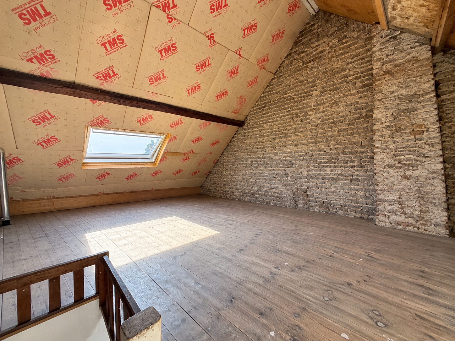 Immo80 – L'immobilier à Amiens et dans la Somme-AMIENS – QUARTIER SAINT PIERRE – AMIENOISE – 3 CHAMBRES – JARDIN – TERRASSE – DEPENDANCE