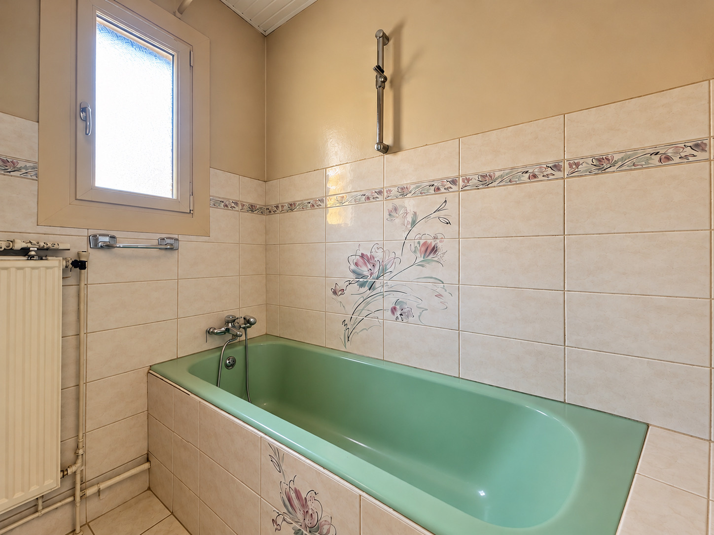 Immo80 – L'immobilier à Amiens et dans la Somme-AMIENS – QUARTIER SAINT PIERRE – AMIENOISE – 3 CHAMBRES – JARDIN – TERRASSE – DEPENDANCE
