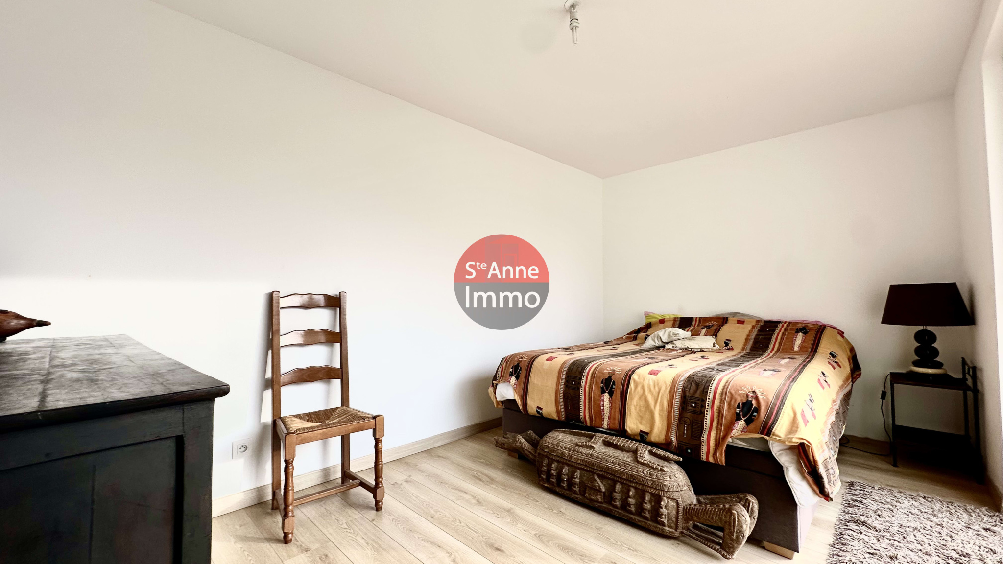 Immo80 – L'immobilier à Amiens et dans la Somme-WAVIGNIES – MAISON – 6 CHAMBRES – DOUBLE GARAGE – JARDIN