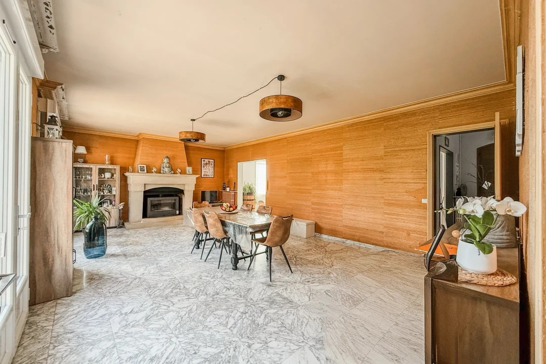 Immo80 – L'immobilier à Amiens et dans la Somme-ROYE – MAISON INDIVIDUELLE – SOUS COL COMPLET – 4 CHAMBRES – GARAGE – JARDIN